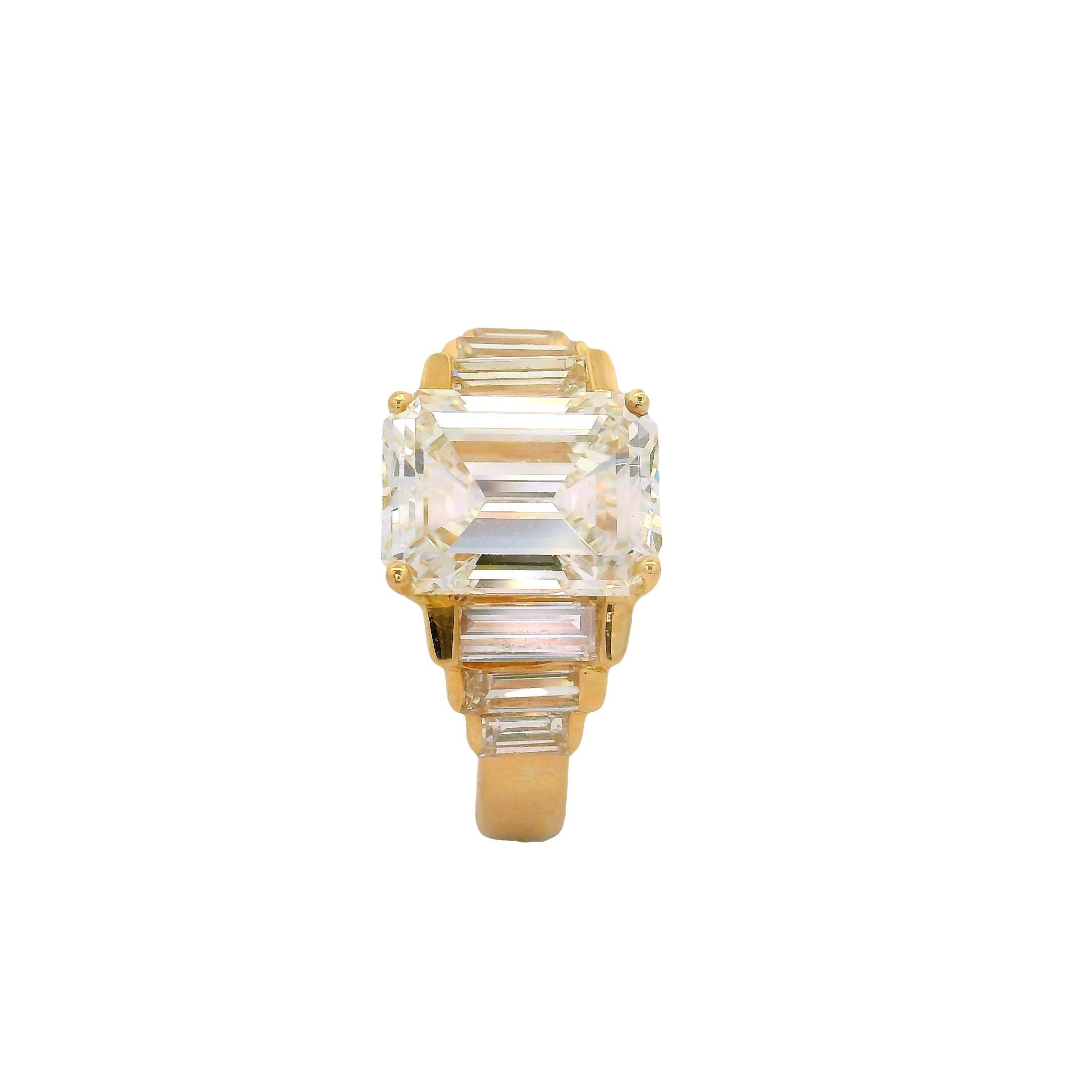 3.51 Carat Emerald-Cut Diamond H-VS2 14K Yellow Gold Ring, GIA Certified