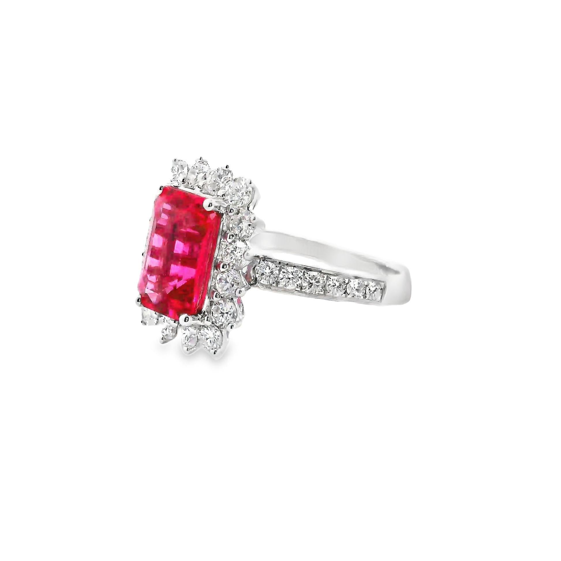 Exceptional 2.22 Carat Vivid-Pink Spinel Diamond 18k White Gold Ring, GRS Certif