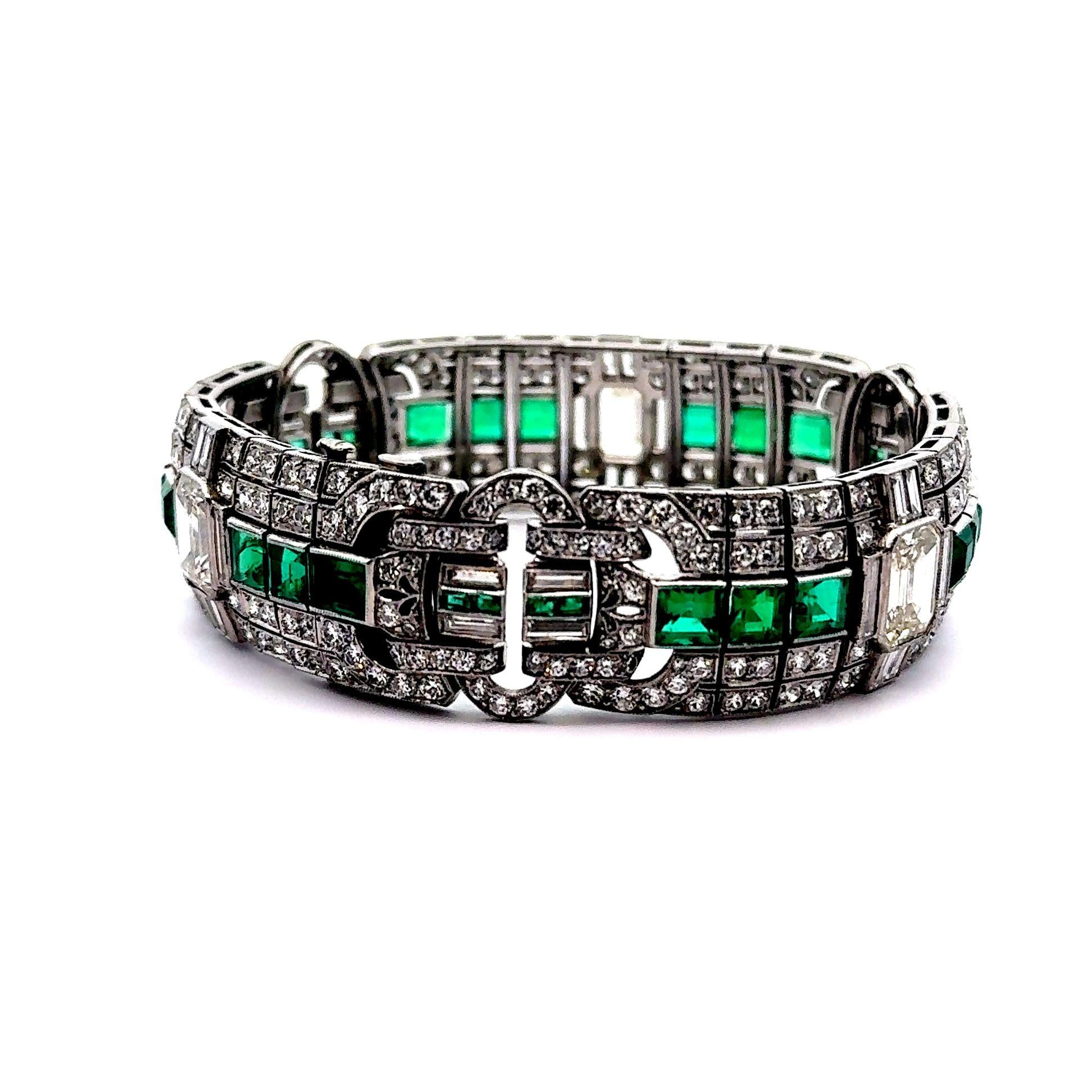 Superb Art Deco Diamond Emerald Platinum Bracelet, Circa 1929