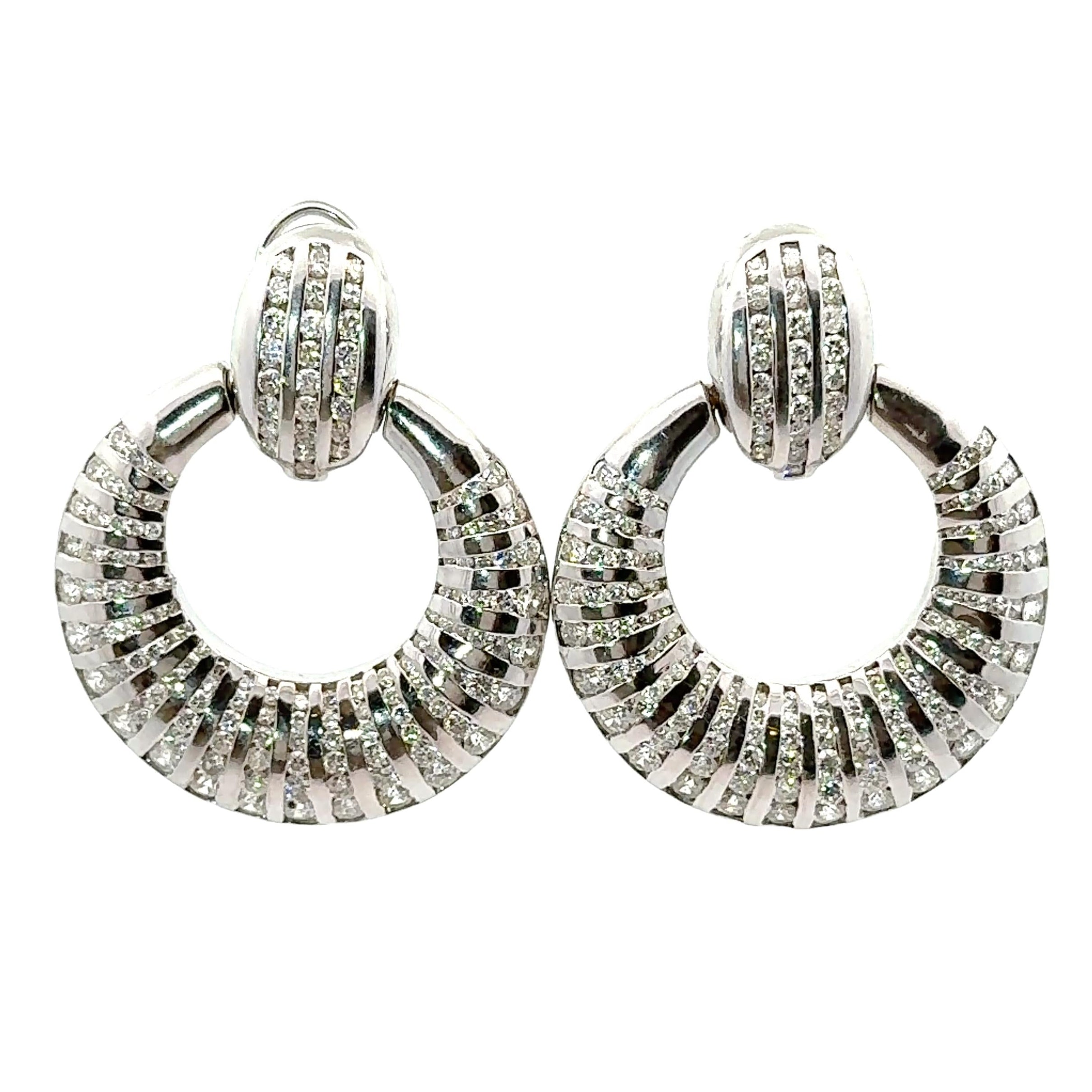 9.76 Carats Diamond 18k White Gold Knocker Earrings
