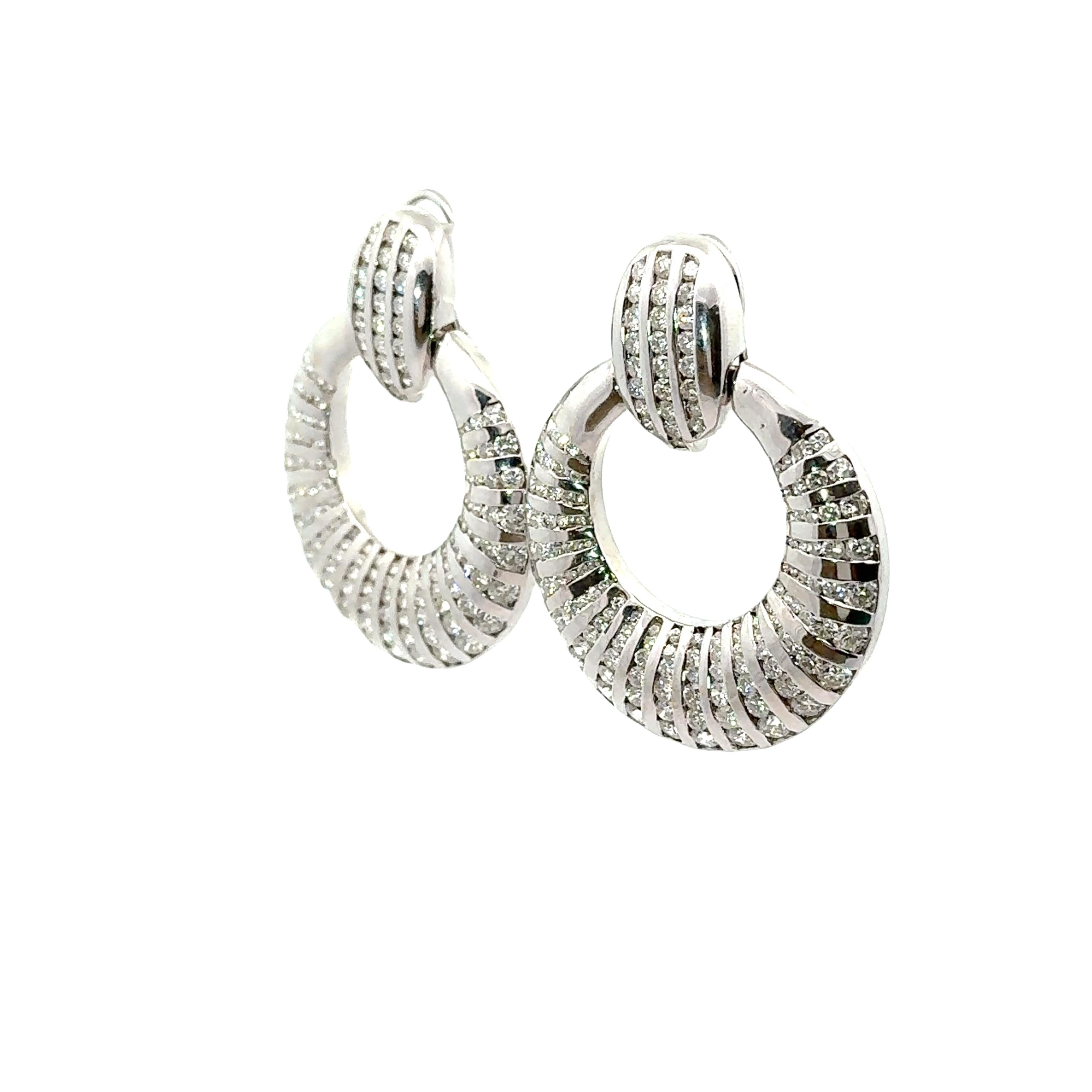 9.76 Carats Diamond 18k White Gold Knocker Earrings