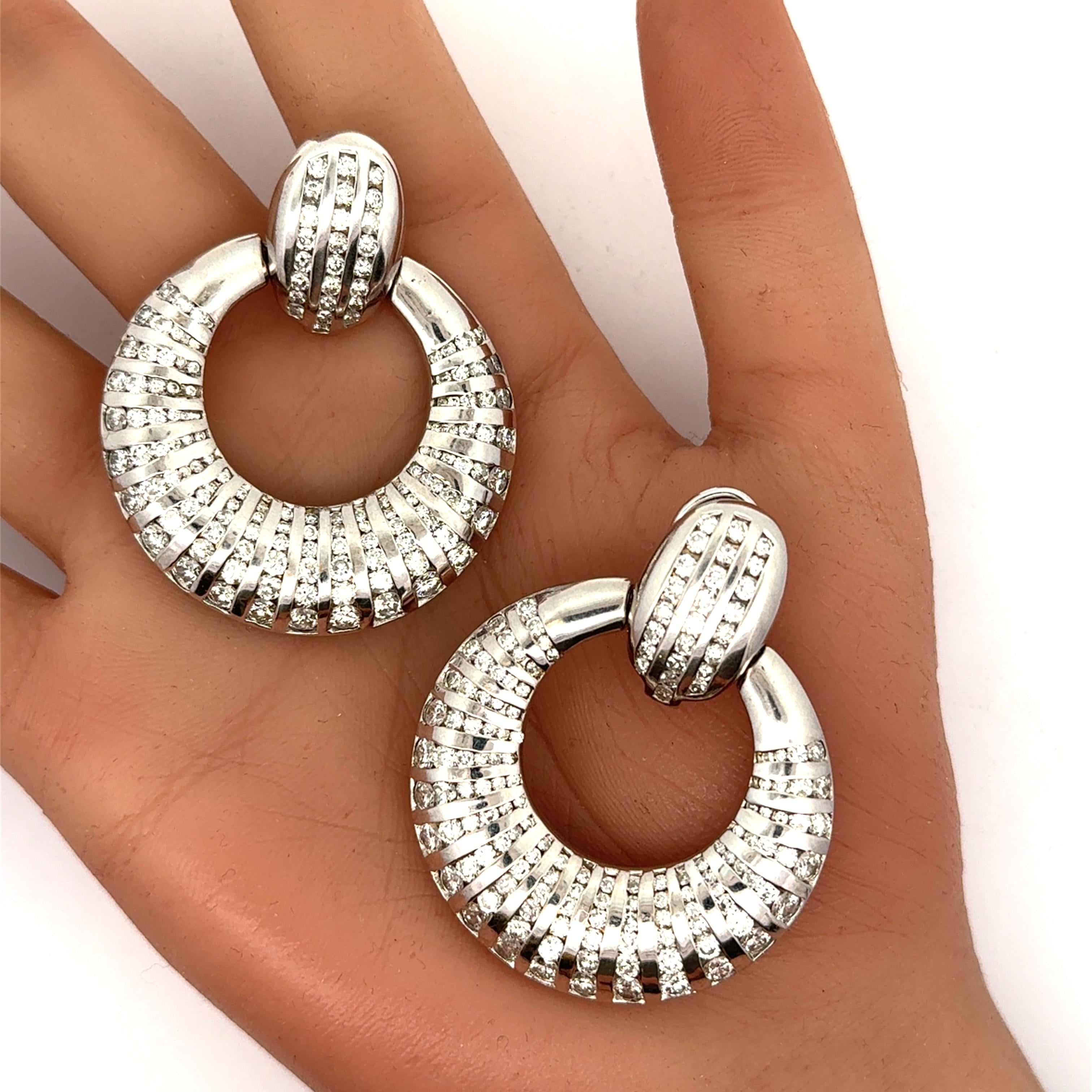 9.76 Carats Diamond 18k White Gold Knocker Earrings