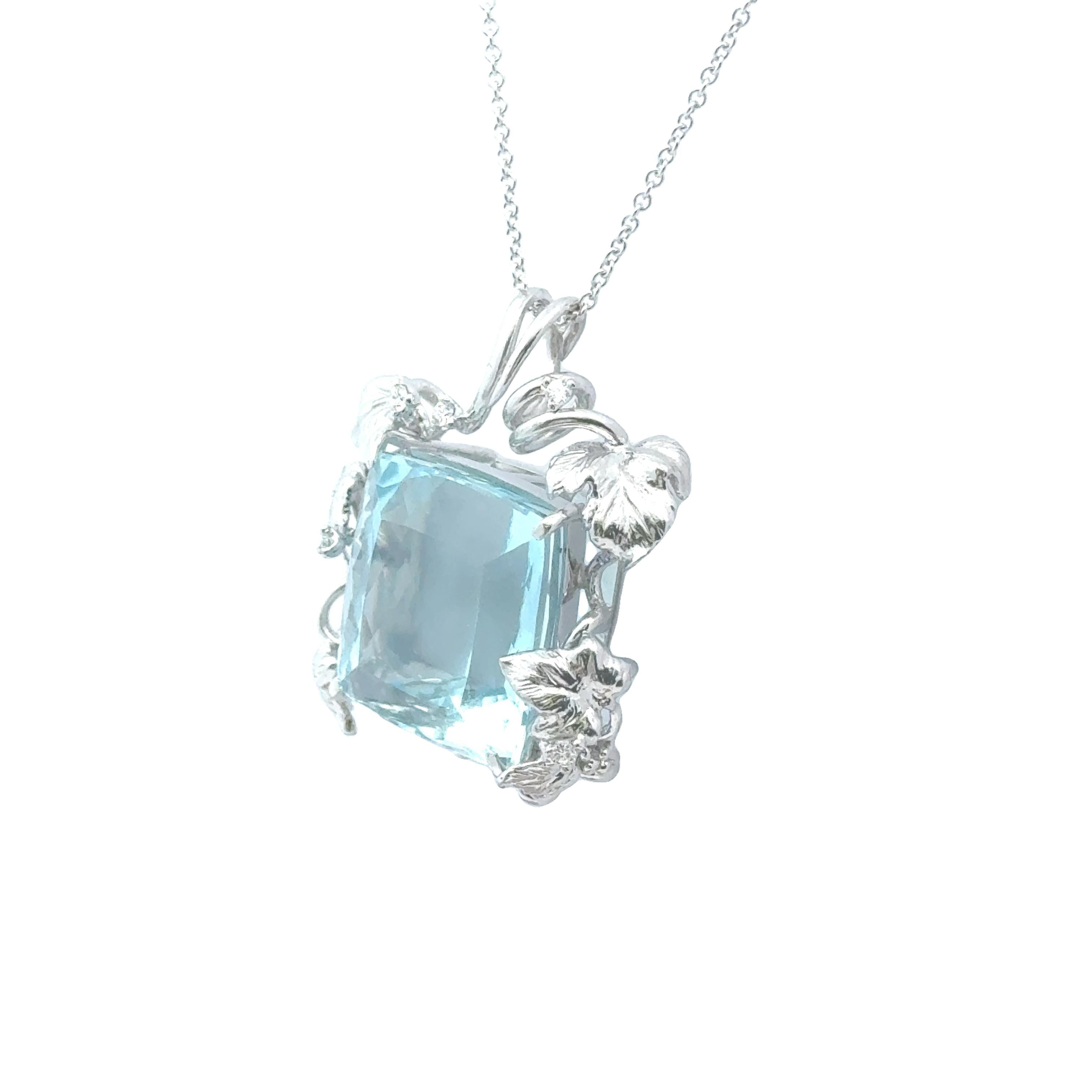 24.56 Carat Aquamarine Diamond 18k White Gold Pendant Necklace