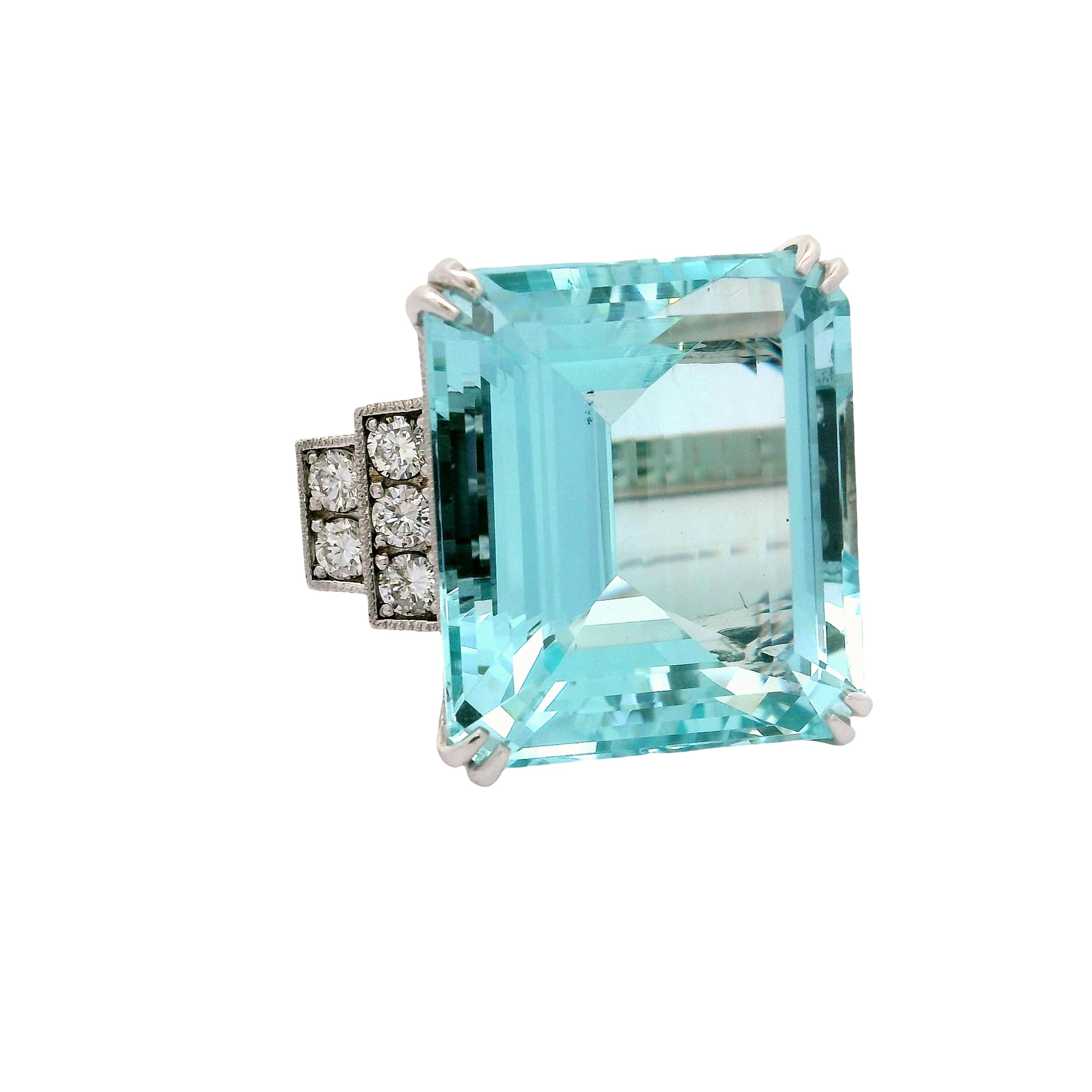 34.26 Carat Aquamarine Diamond 18k White Gold Ring