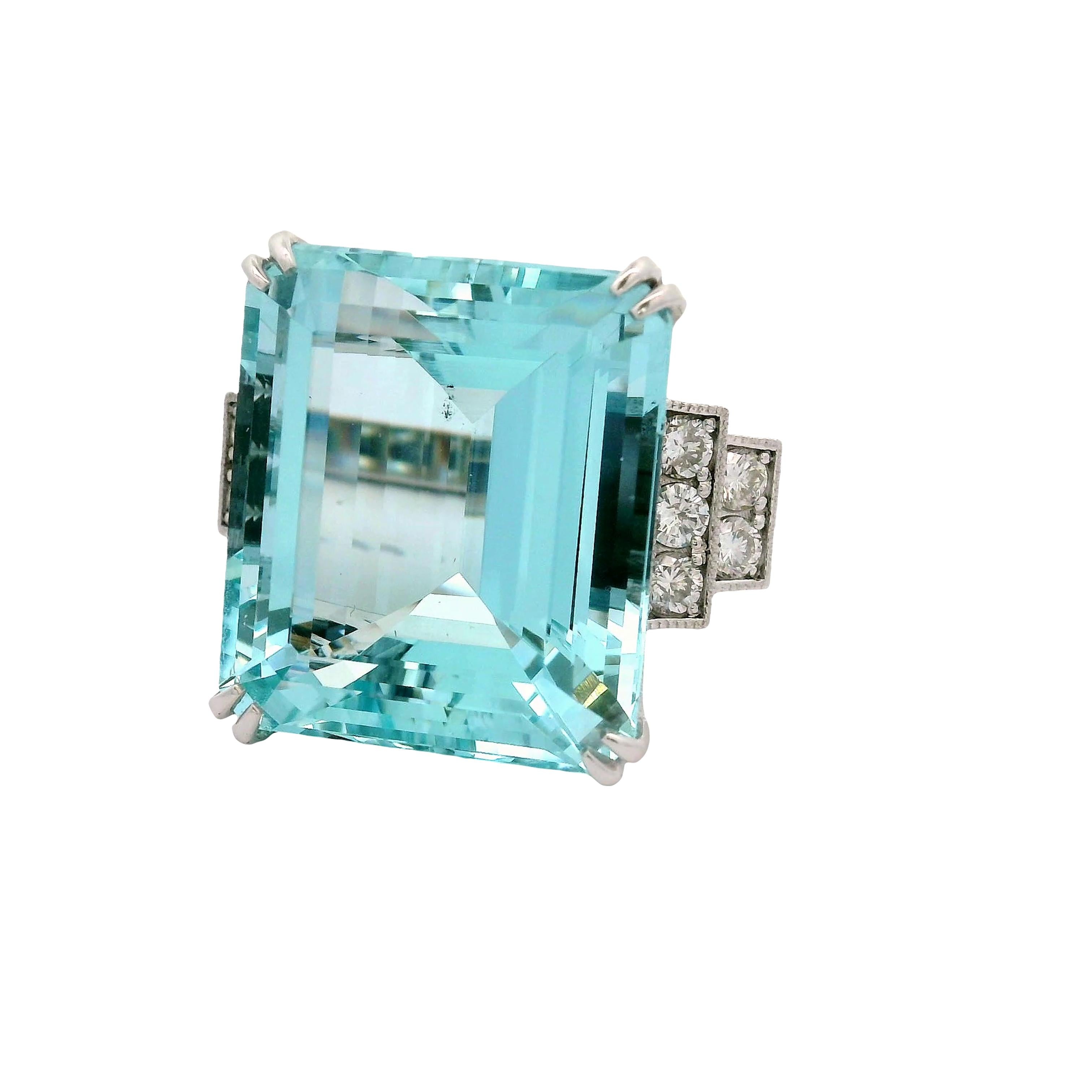 34.26 Carat Aquamarine Diamond 18k White Gold Ring