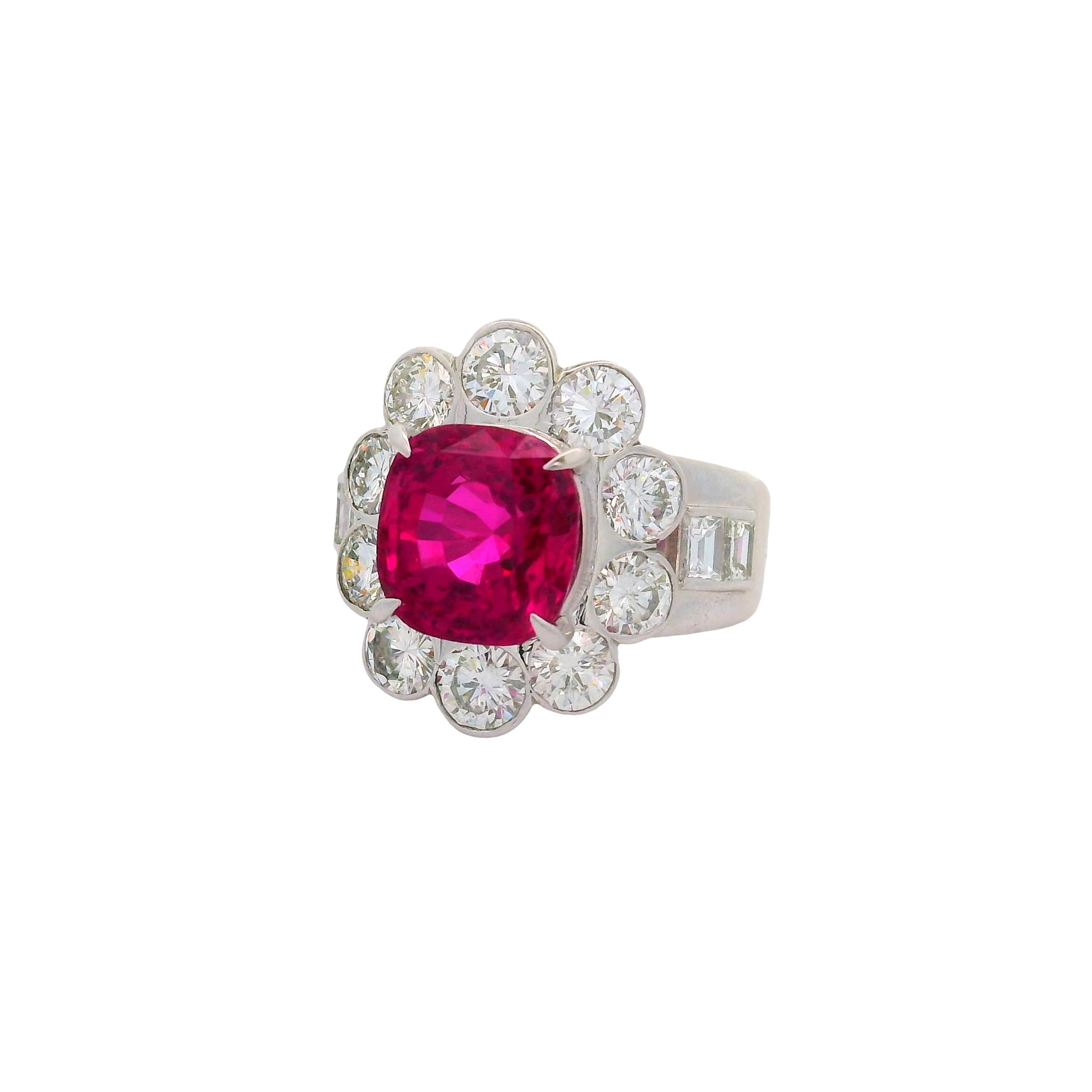 5.32 Carat Ceylon Ruby Diamond Platinum Ring, GIA Certified