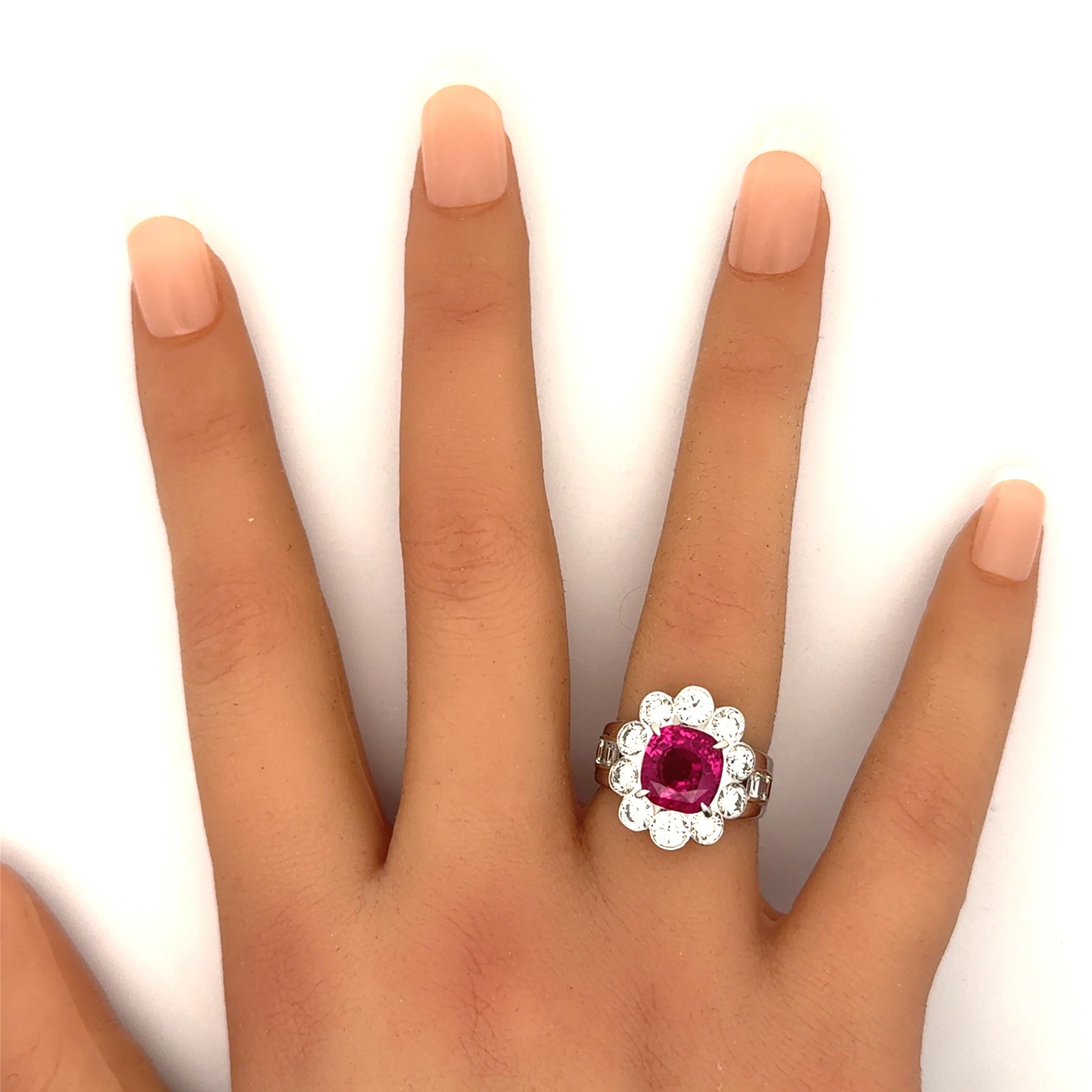 5.32 Carat Ceylon Ruby Diamond Platinum Ring, GIA Certified