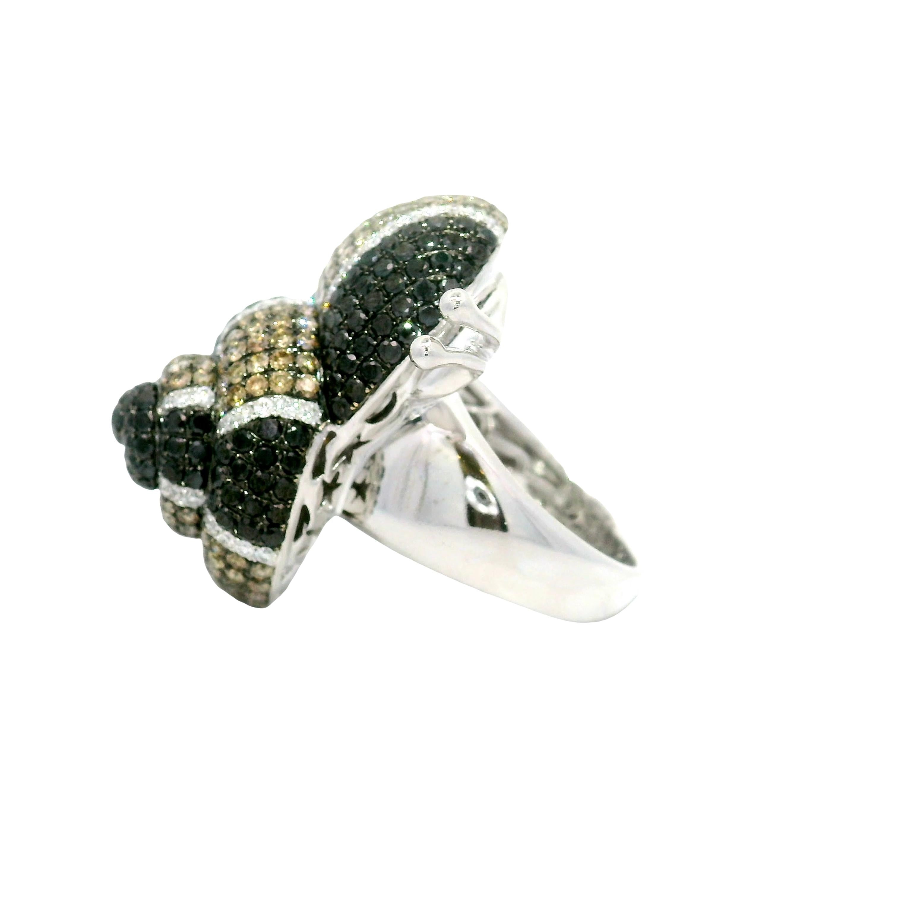 Diamond Pave 18k White Gold Snail Cocktail Ring