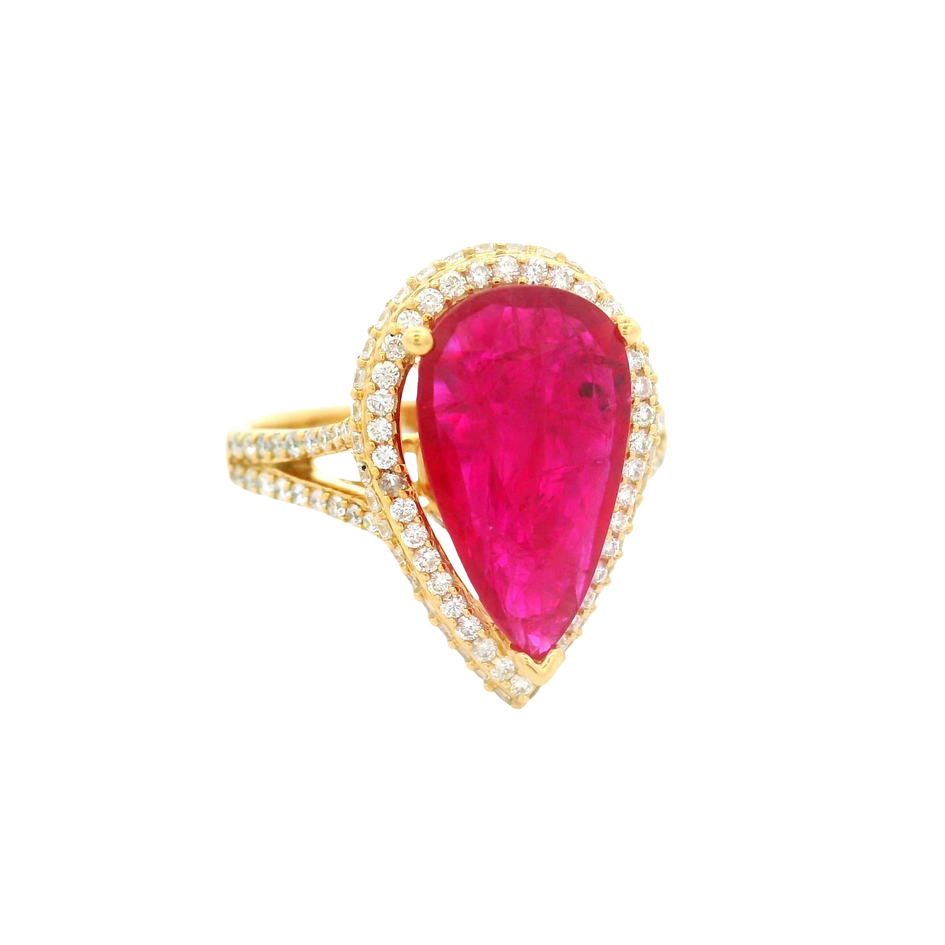 3.03 Carat Ruby Diamond 14k Gold Halo Ring, GIA Certified