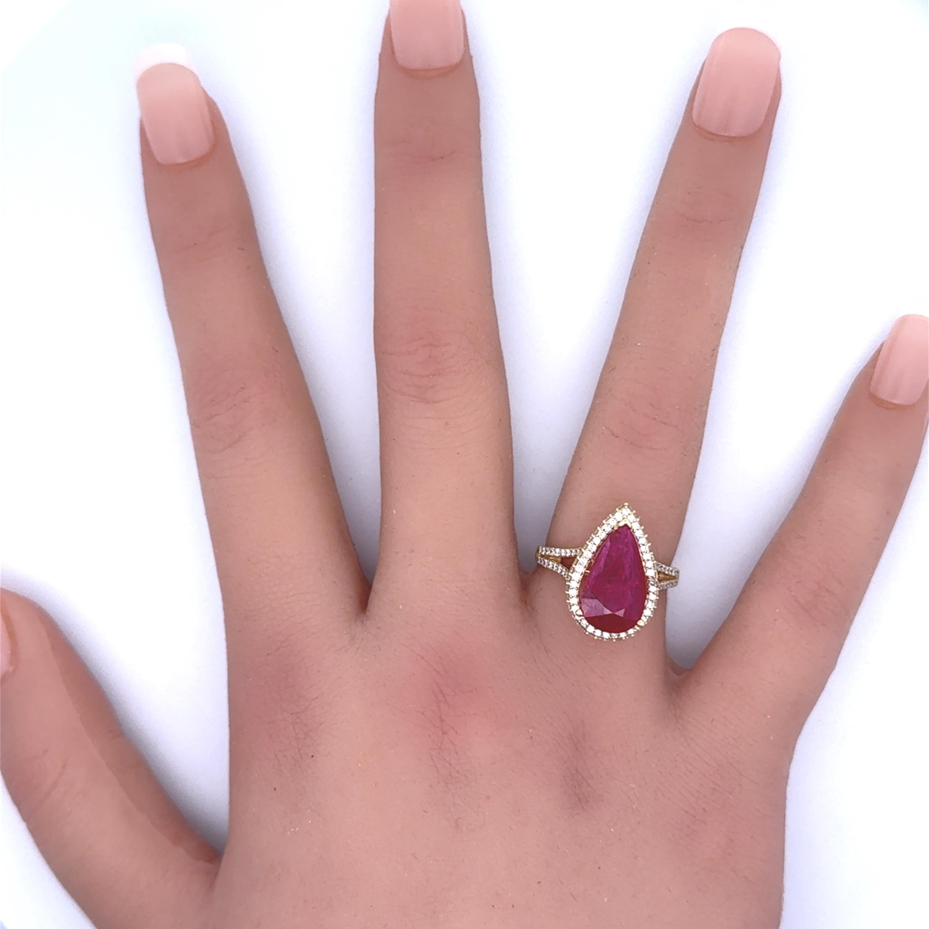 3.03 Carat Ruby Diamond 14k Gold Halo Ring, GIA Certified