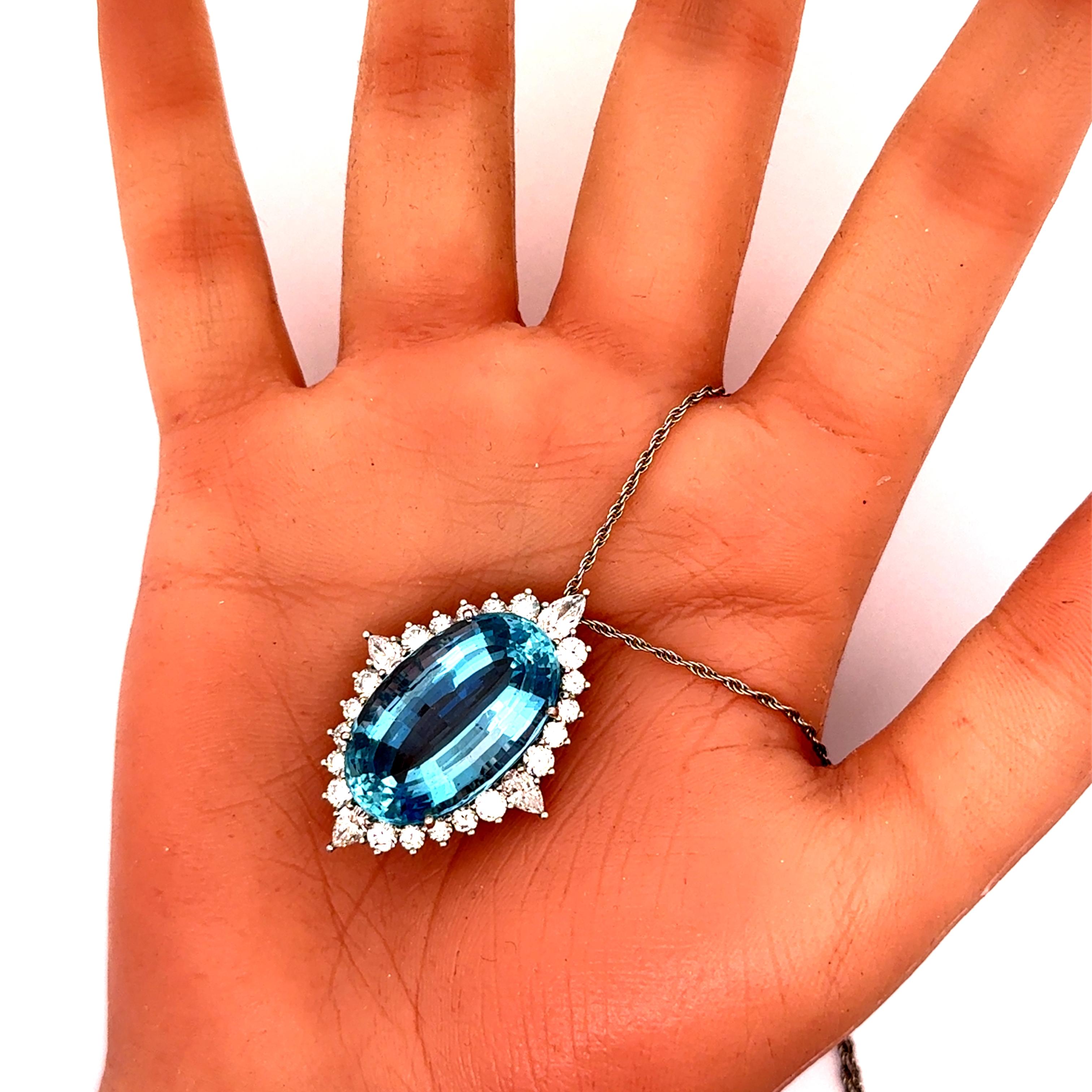 25 Carat Santa-Maria Aquamarine Diamond Platinum Halo Pendant Necklace