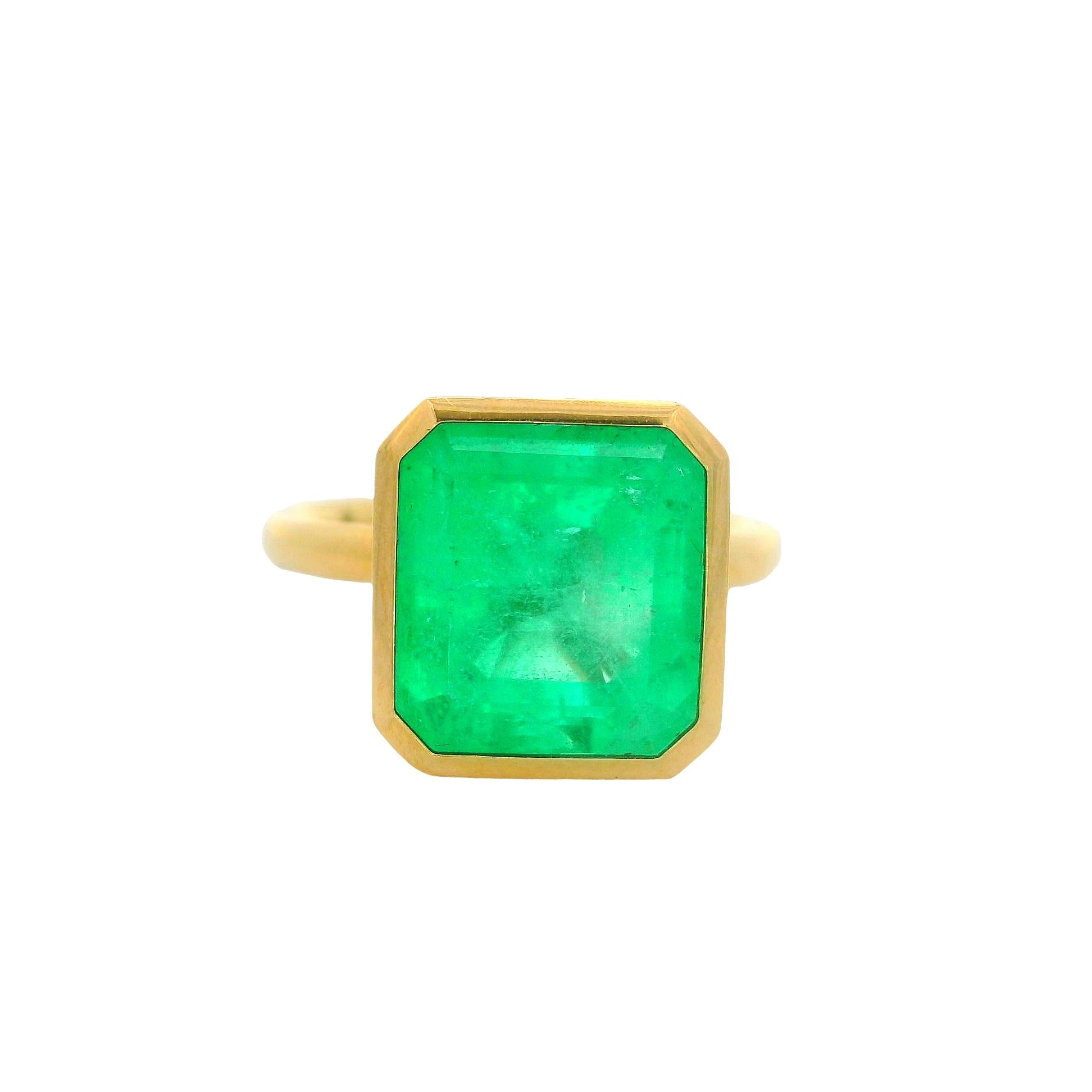 7.03 Carat Emerald 18K Yellow Gold Solitaire Bezel Ring