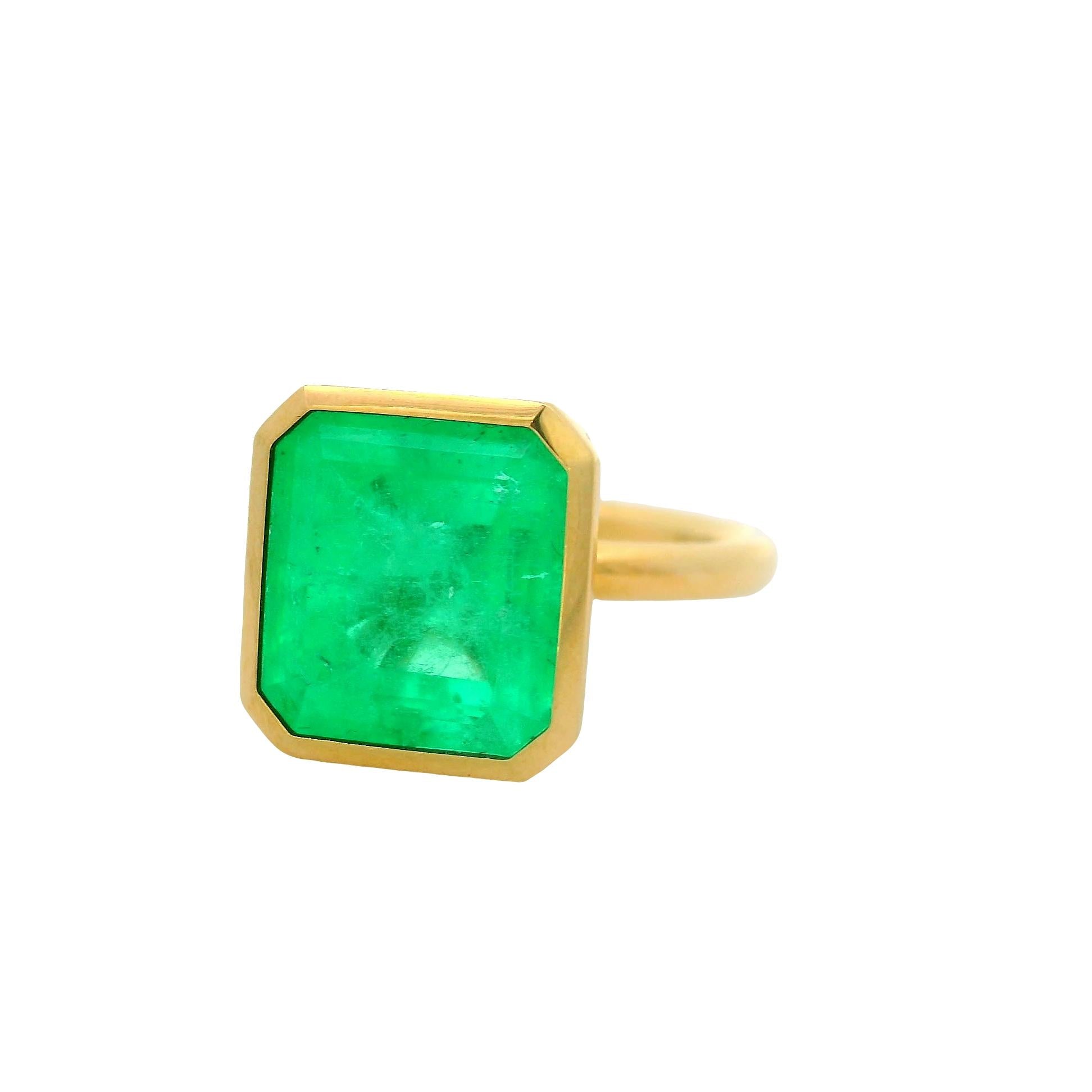 7.03 Carat Emerald 18K Yellow Gold Solitaire Bezel Ring