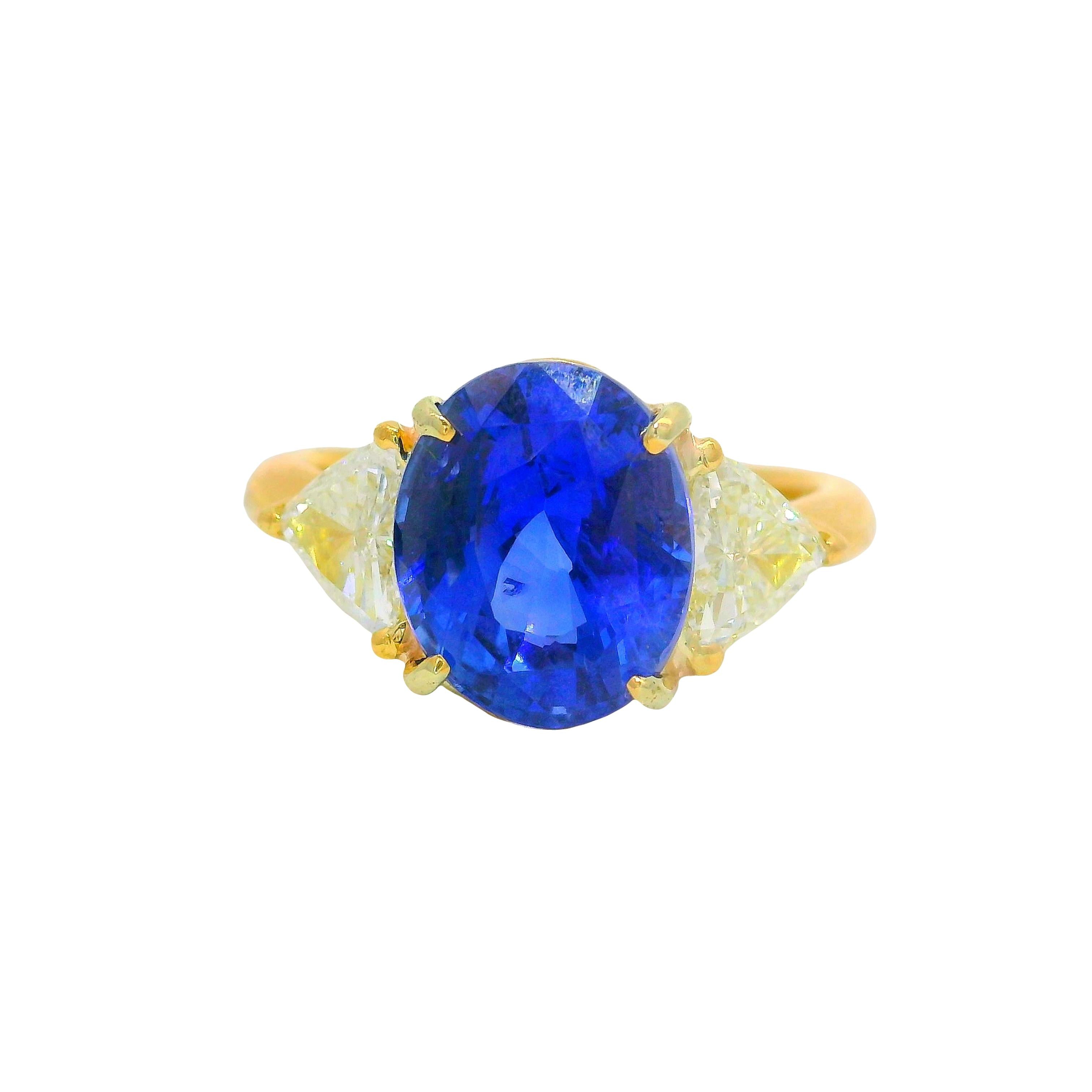 5.05 Carat Ceylon Blue Sapphire Diamond 18K Gold 3-Stone Ring, GIA Certified
