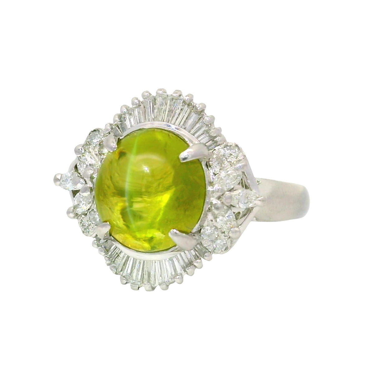 4.18 Carat Cats Eye Chrysoberyl Diamond Platinum Ring
