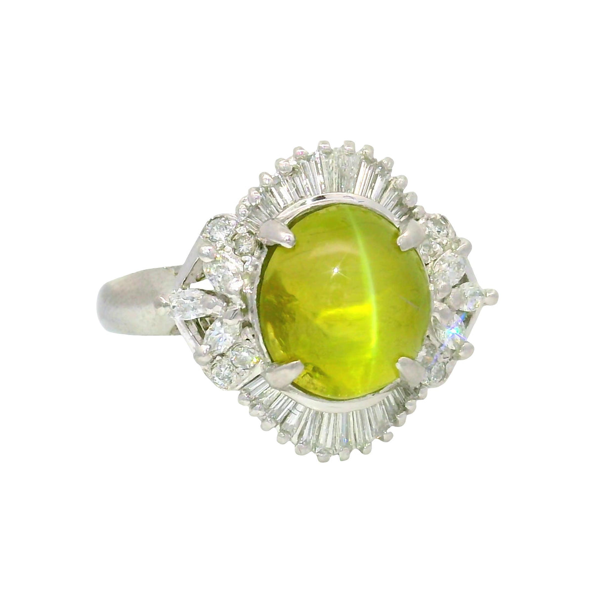 4.18 Carat Cats Eye Chrysoberyl Diamond Platinum Ring