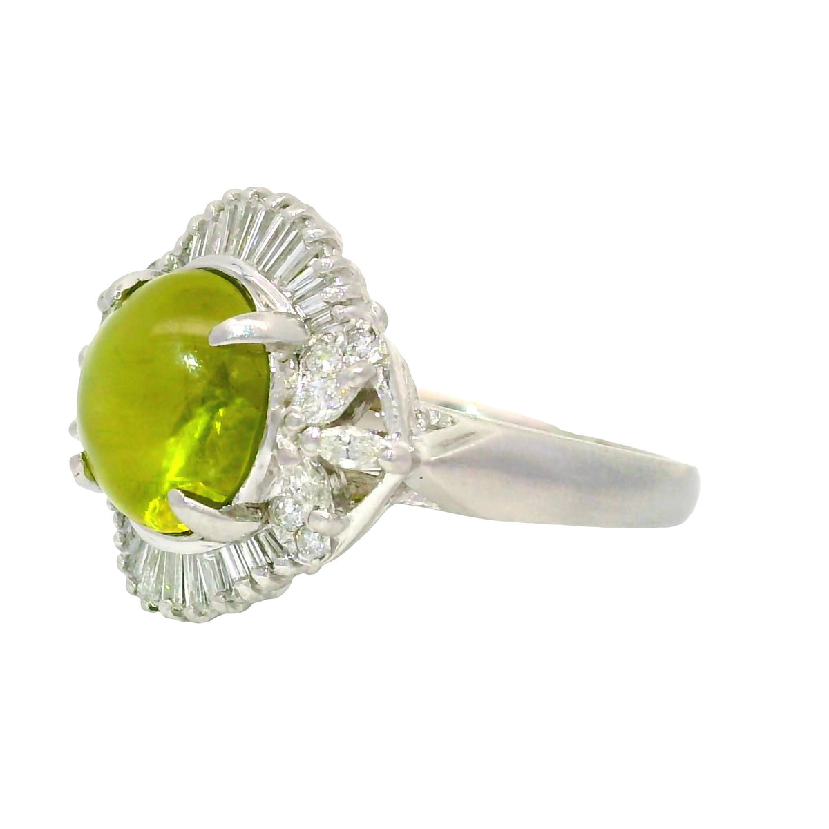 4.18 Carat Cats Eye Chrysoberyl Diamond Platinum Ring
