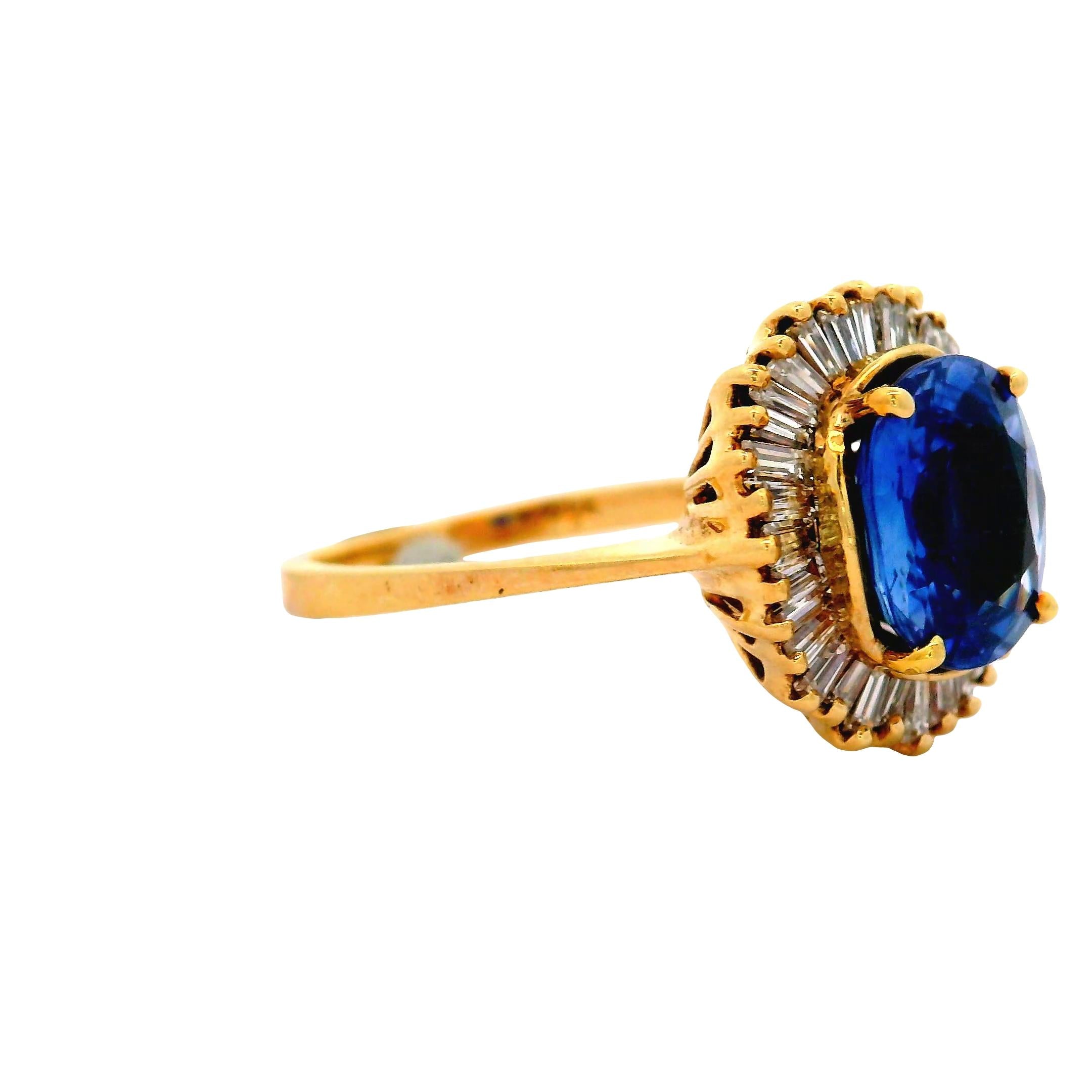 2.47 Carat Ceylon Blue Sapphire Diamond 14K Yellow Gold Halo Ring, GIA Certified