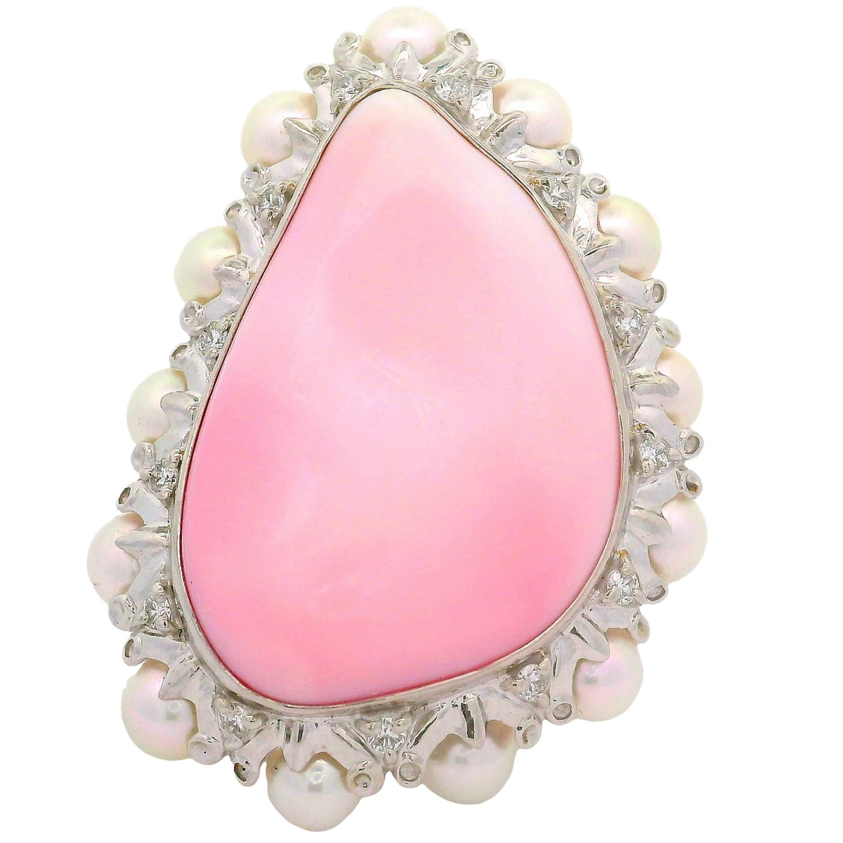 30.84 Carat Conch Pearl Akoya Pearls Diamond Platinum Ring, GIA Certified