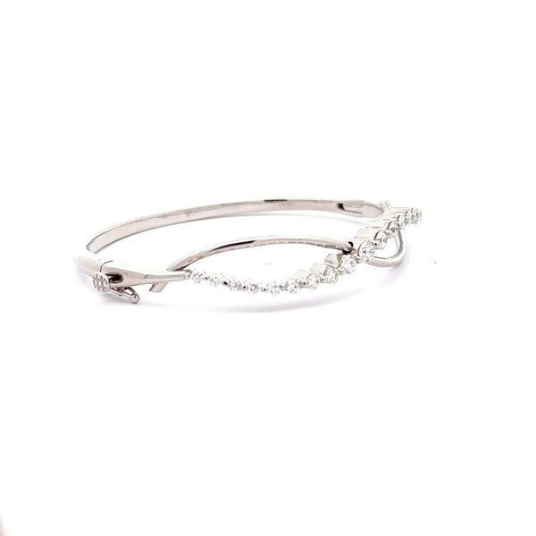 Diamond 18k White Gold Infinity Row Ribbon Bangle Bracelet