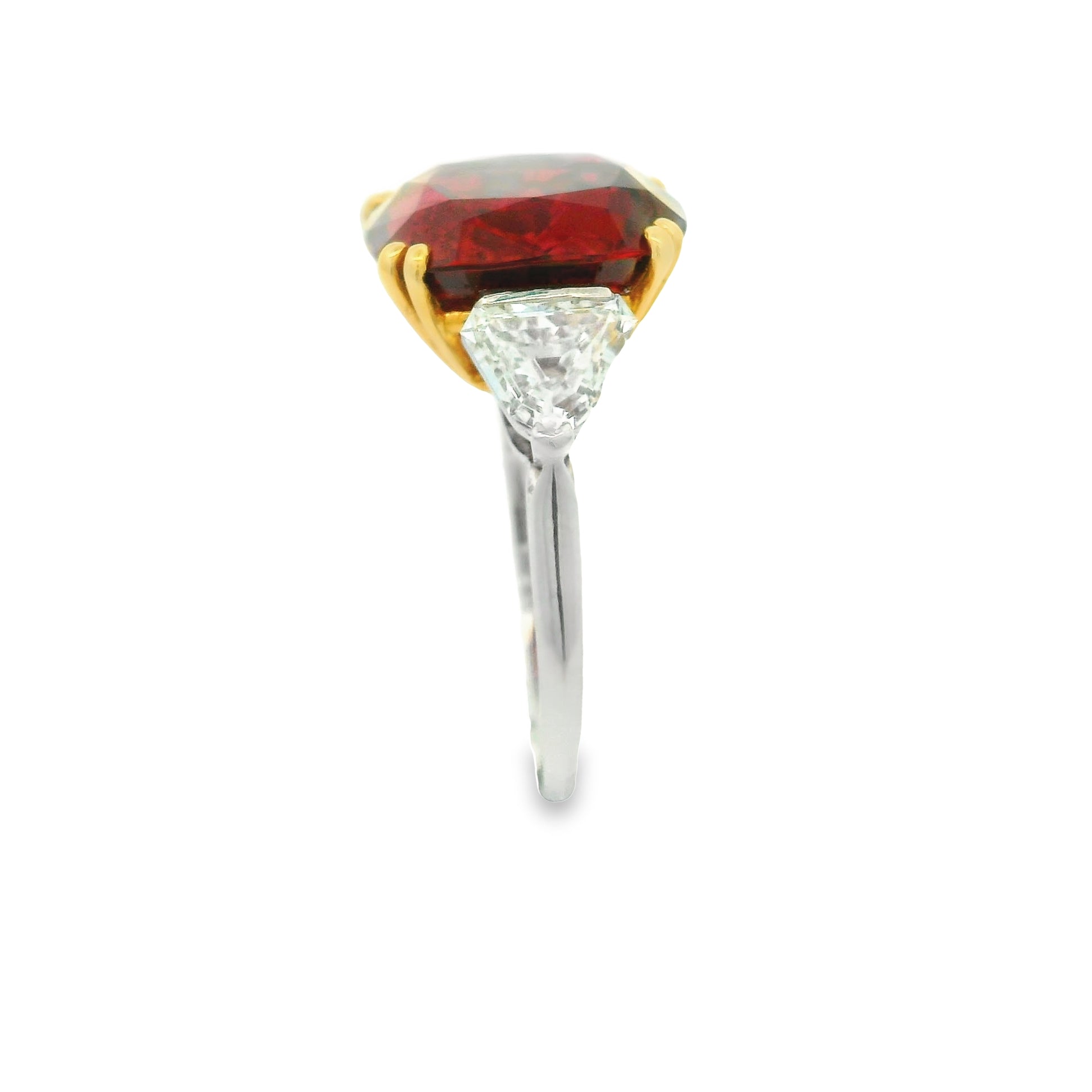 Magnificent Bvlgari 8.23 Carat Ruby Diamond Platinum & 18k Yellow Gold Ring, AGL