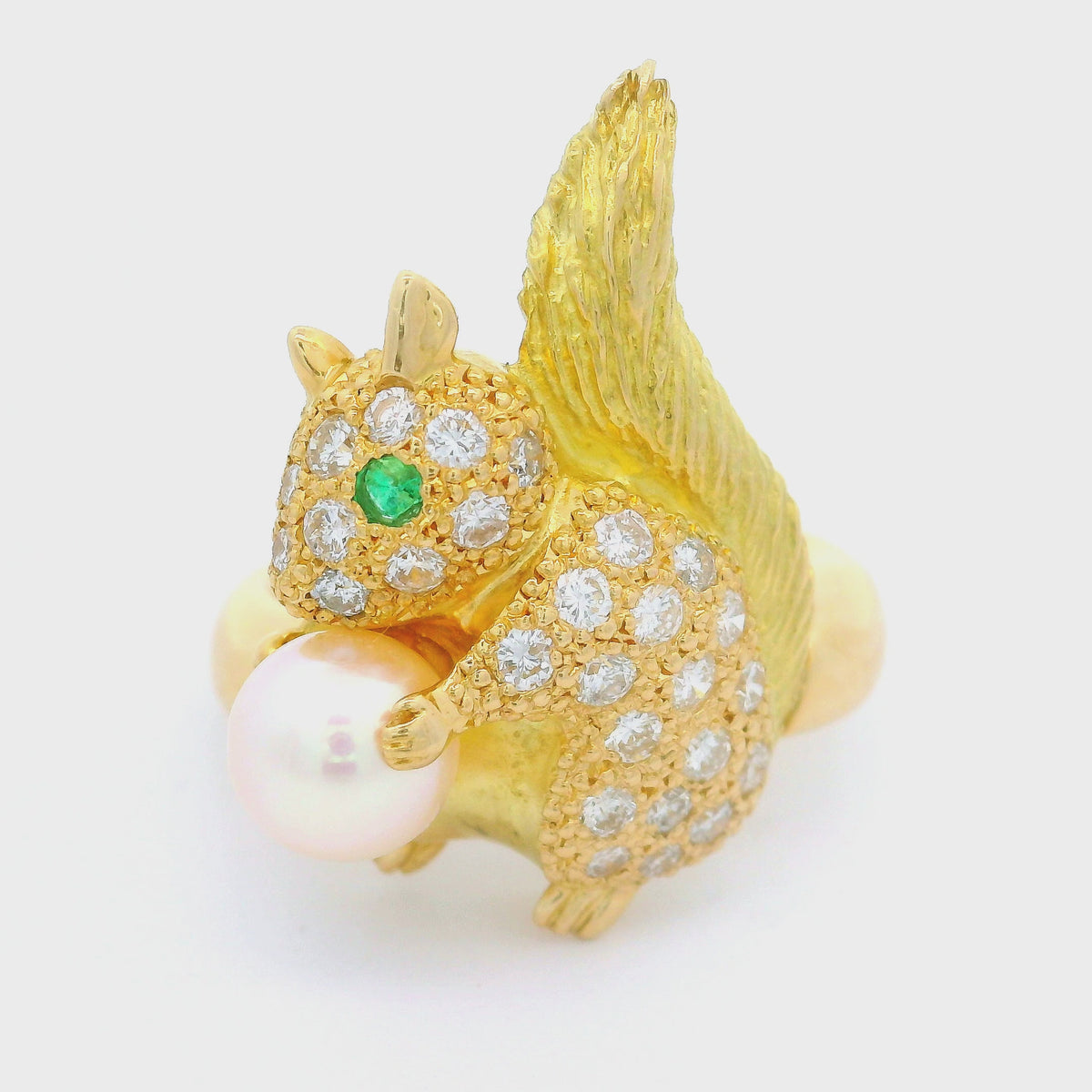 Akoya Pearl Diamond Emerald 18K Yellow Gold Squirrel Ring
