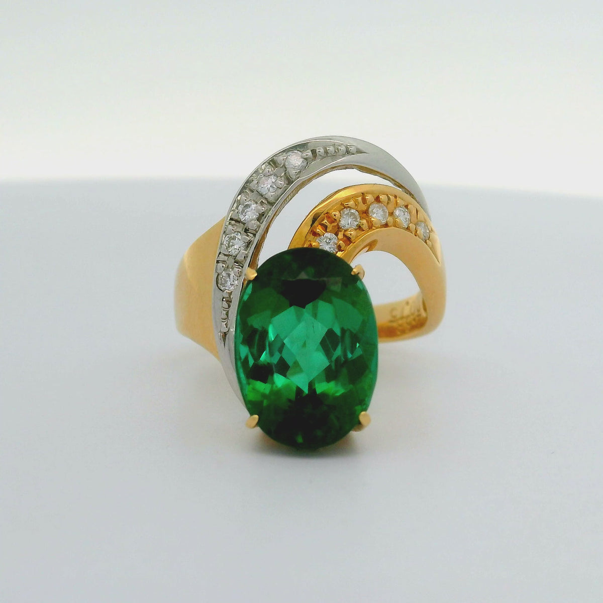 Estate 4.58 Carat Tourmaline Diamond 18K Yellow Gold & Platinum Ring