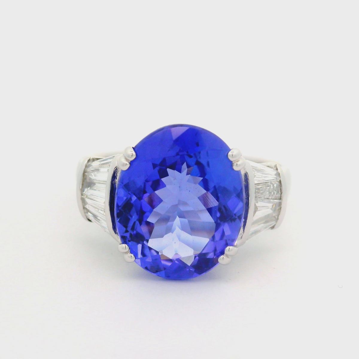 Estate 5.20 Carat Tanzanite Diamond 18K White Gold Ring