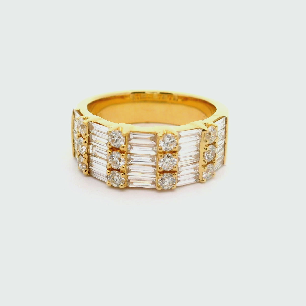 Diamond 18k Yellow Gold Band Ring