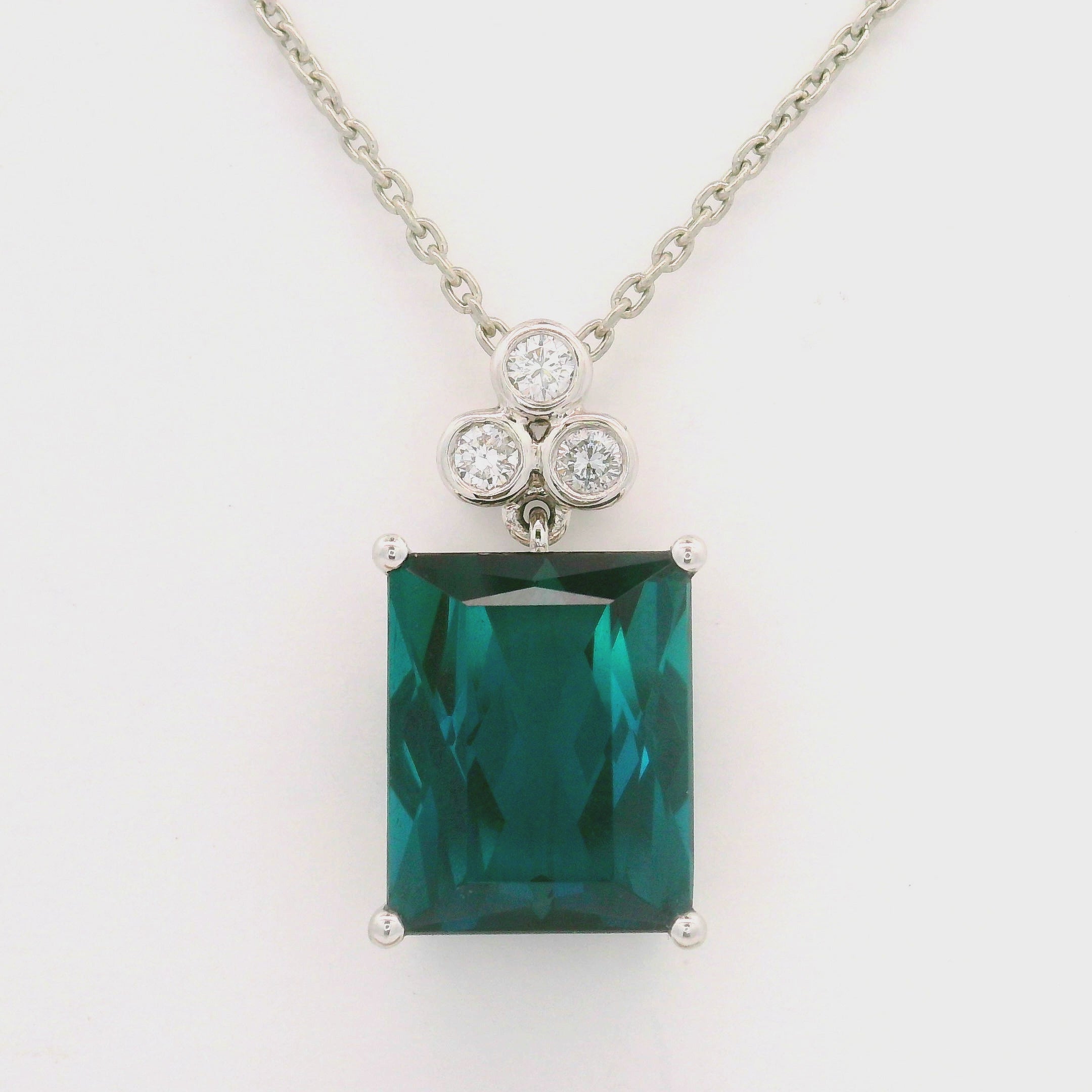 5.91 Carat Indicolite Tourmaline Diamond Platinum Pendant Necklace