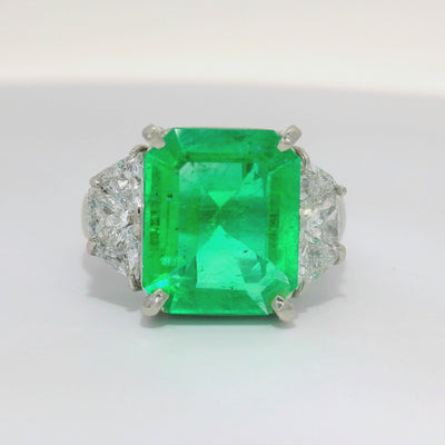 4.55 Carat Colombian Emerald Diamond Platinum Ring, GIA Certified