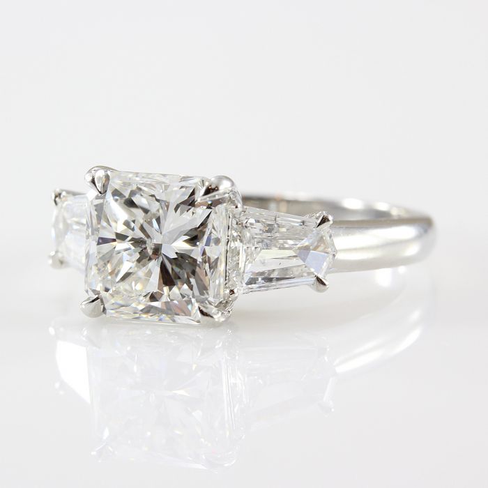 3.22 Carat Radiant Cut Diamond F-SI1 Platinum Engagement Ring