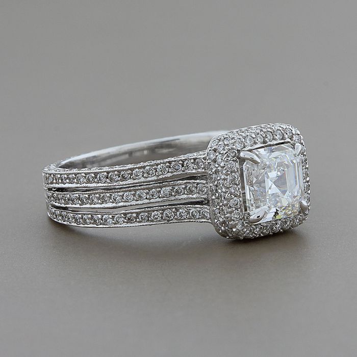 1.05 Carat Asscher Cut Diamond G-VS1 Gold Engagement Ring, GIA