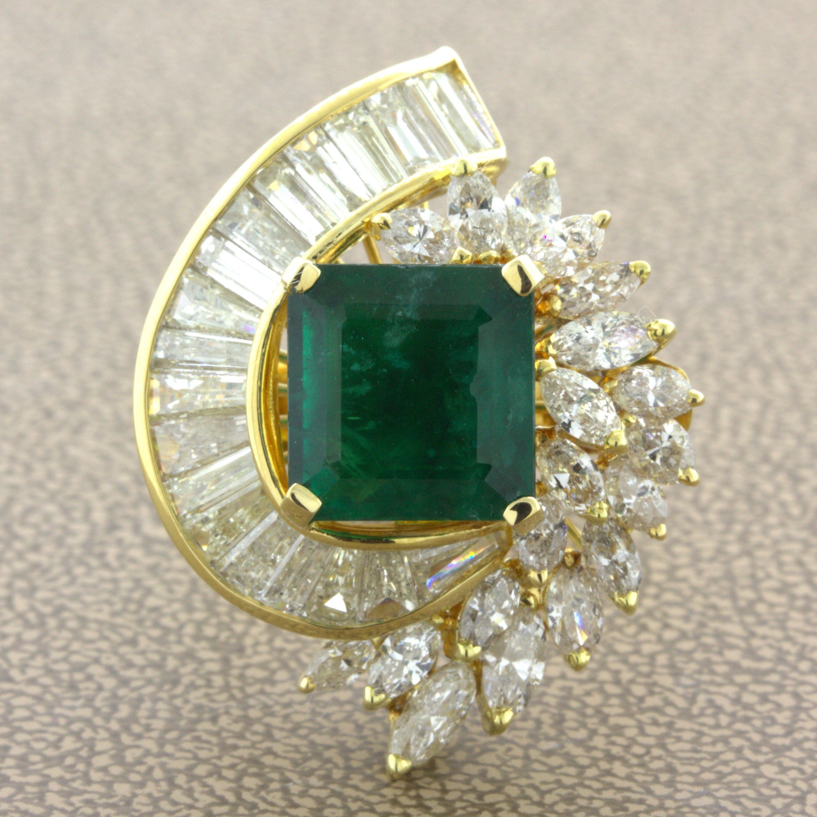 Emerald Diamond Cascade 18k Yellow Gold Pendant & Ring