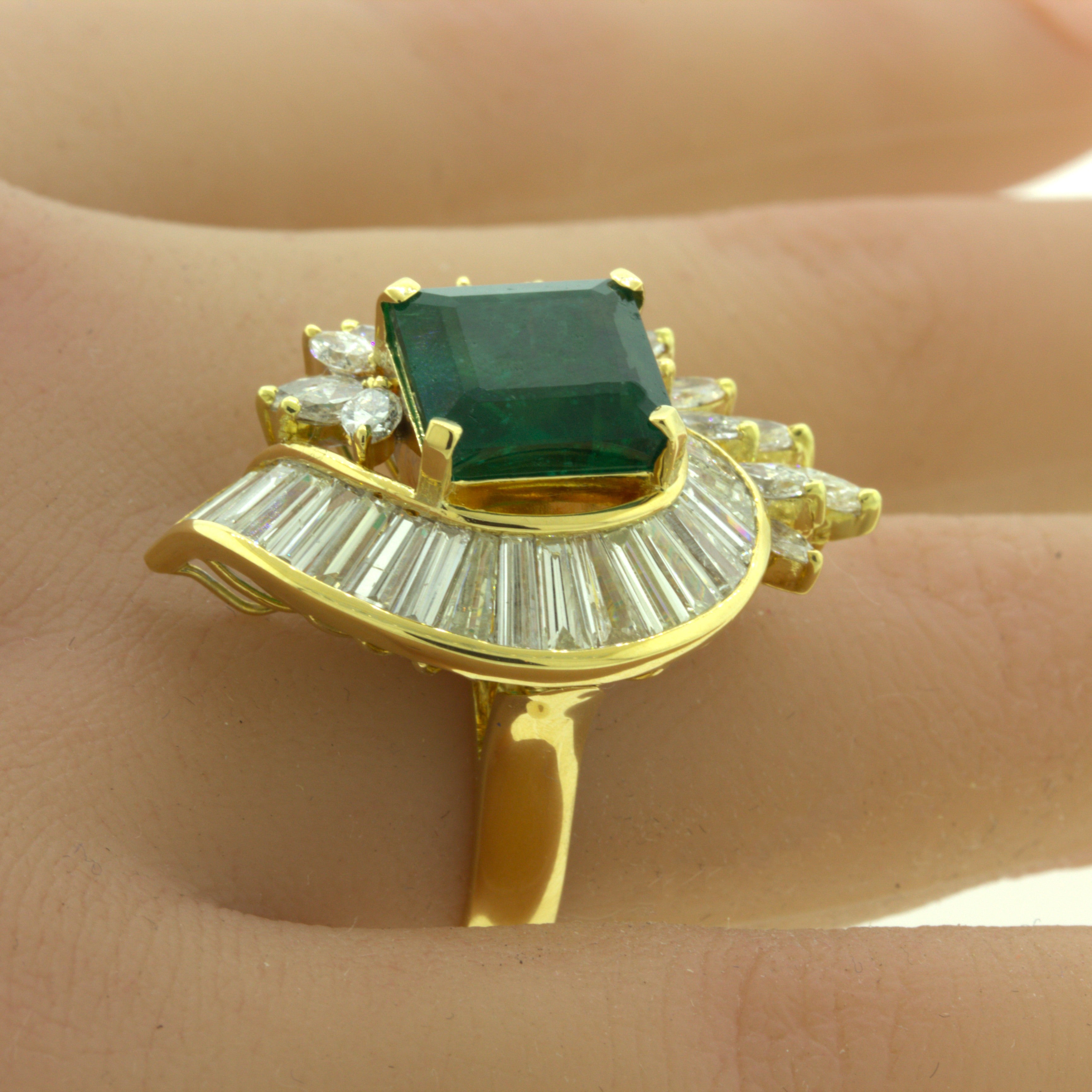 Emerald Diamond Cascade 18k Yellow Gold Pendant & Ring