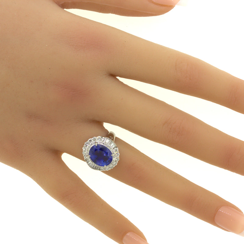 5.07 Carat Blue Sapphire Diamond Platinum Ring
