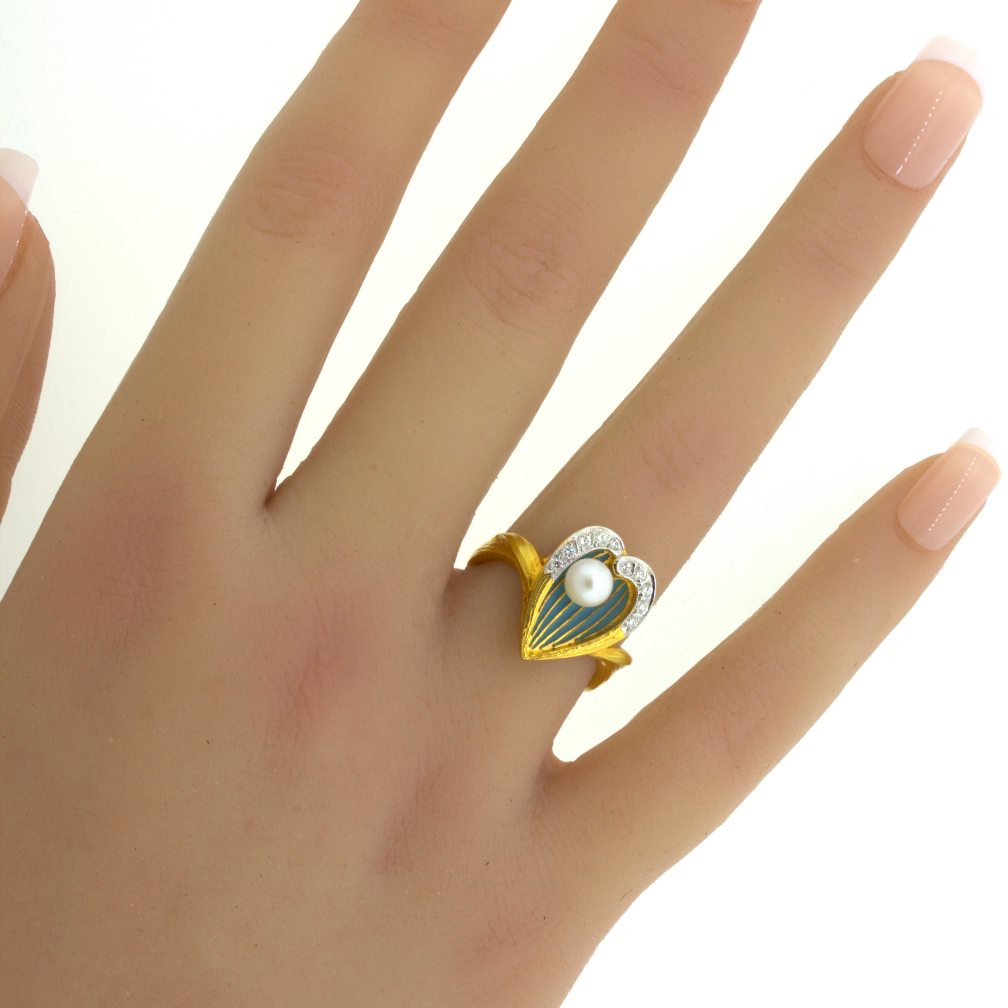 Masriera Diamond Pliqué-a-Jour Enamel Pearl 18K Yellow Gold Ring