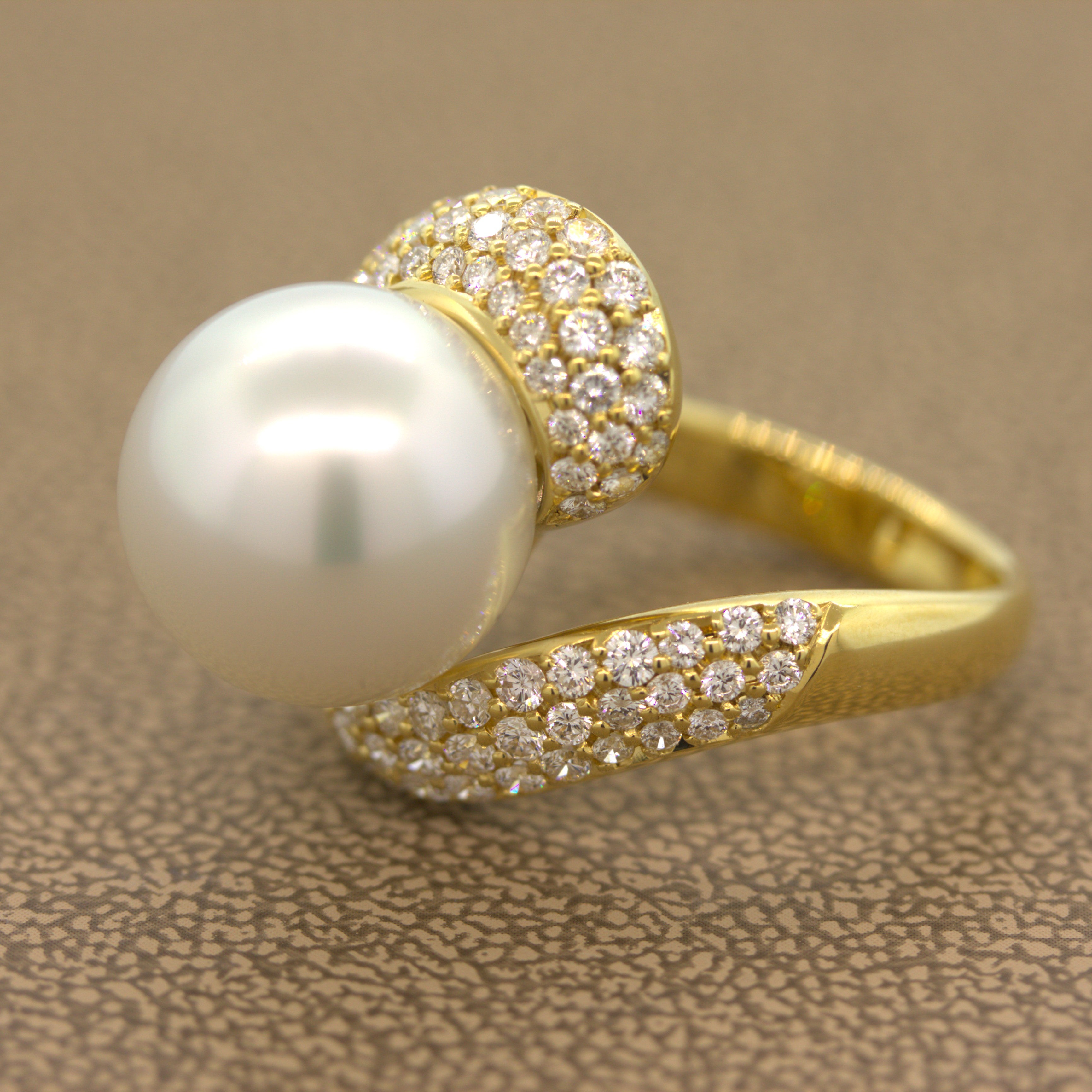 14mm South Sea Pearl Diamond Gold Ring