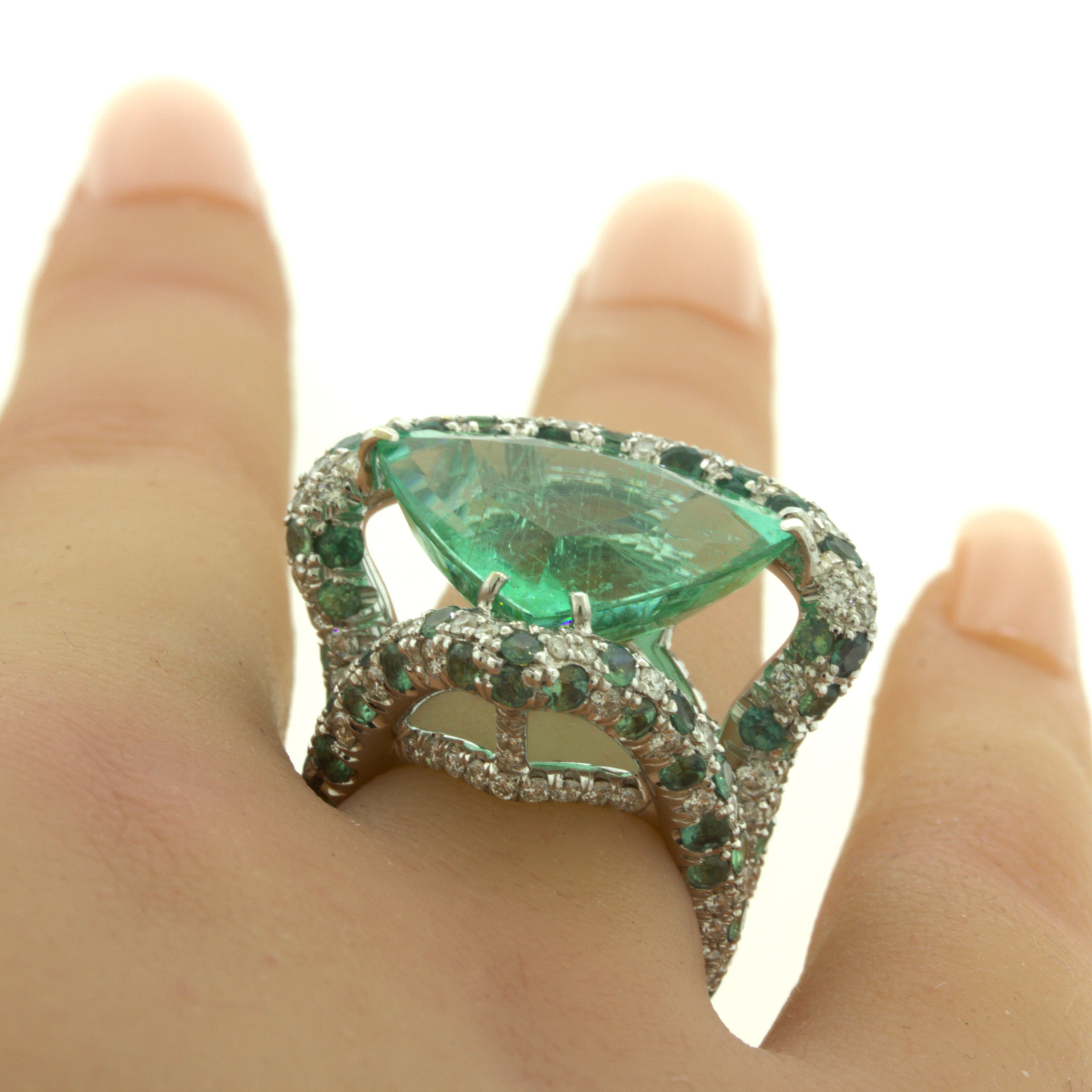 28.41 Carat Paraiba Tourmaline Diamond Alexandrite 18K White Gold Cocktail Ring