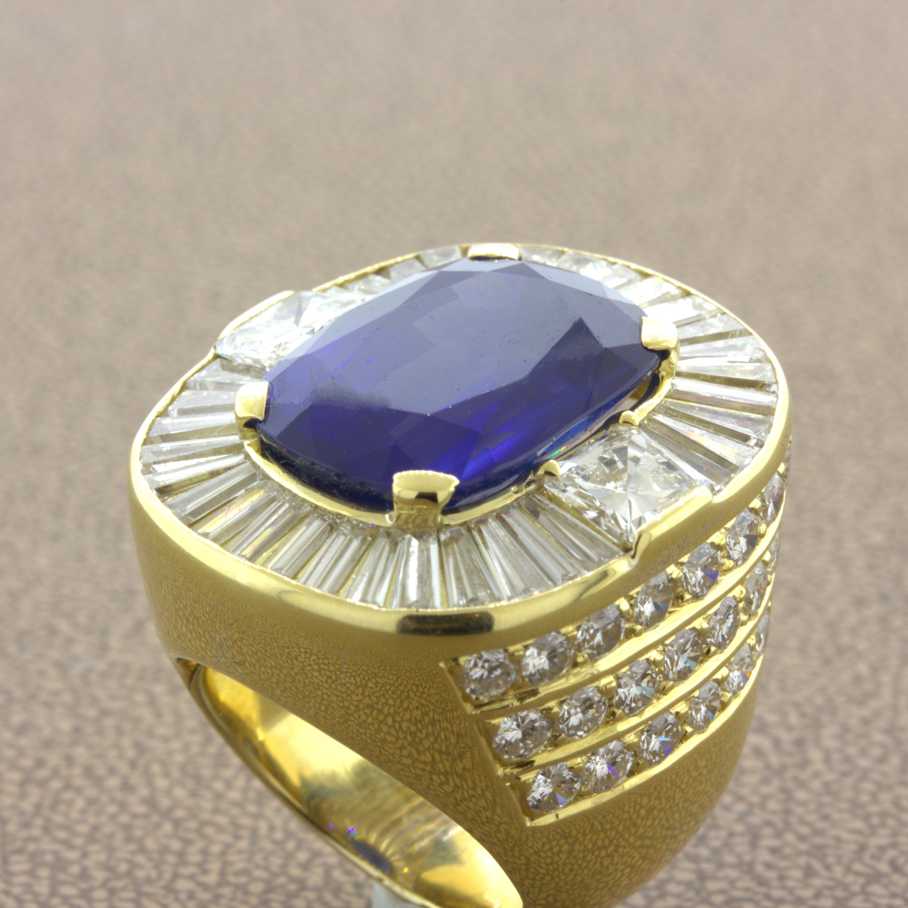 19.36 Carat Ceylon Sapphire Diamond 18K Yellow Gold Cocktail Ring, GIA Certified