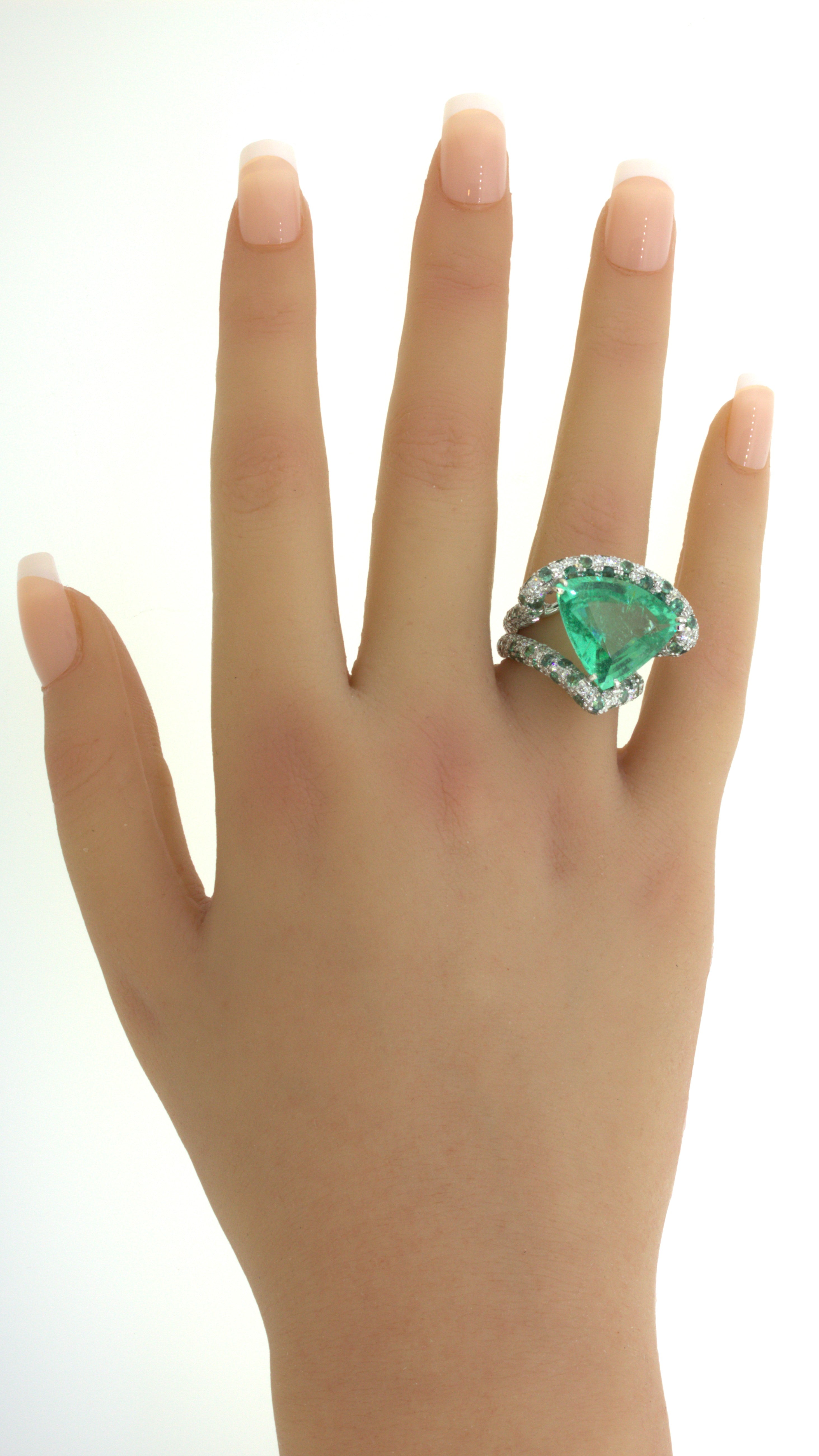 28.41 Carat Paraiba Tourmaline Diamond Alexandrite 18K White Gold Cocktail Ring