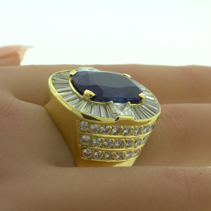 19.36 Carat Ceylon Sapphire Diamond 18K Yellow Gold Cocktail Ring, GIA Certified