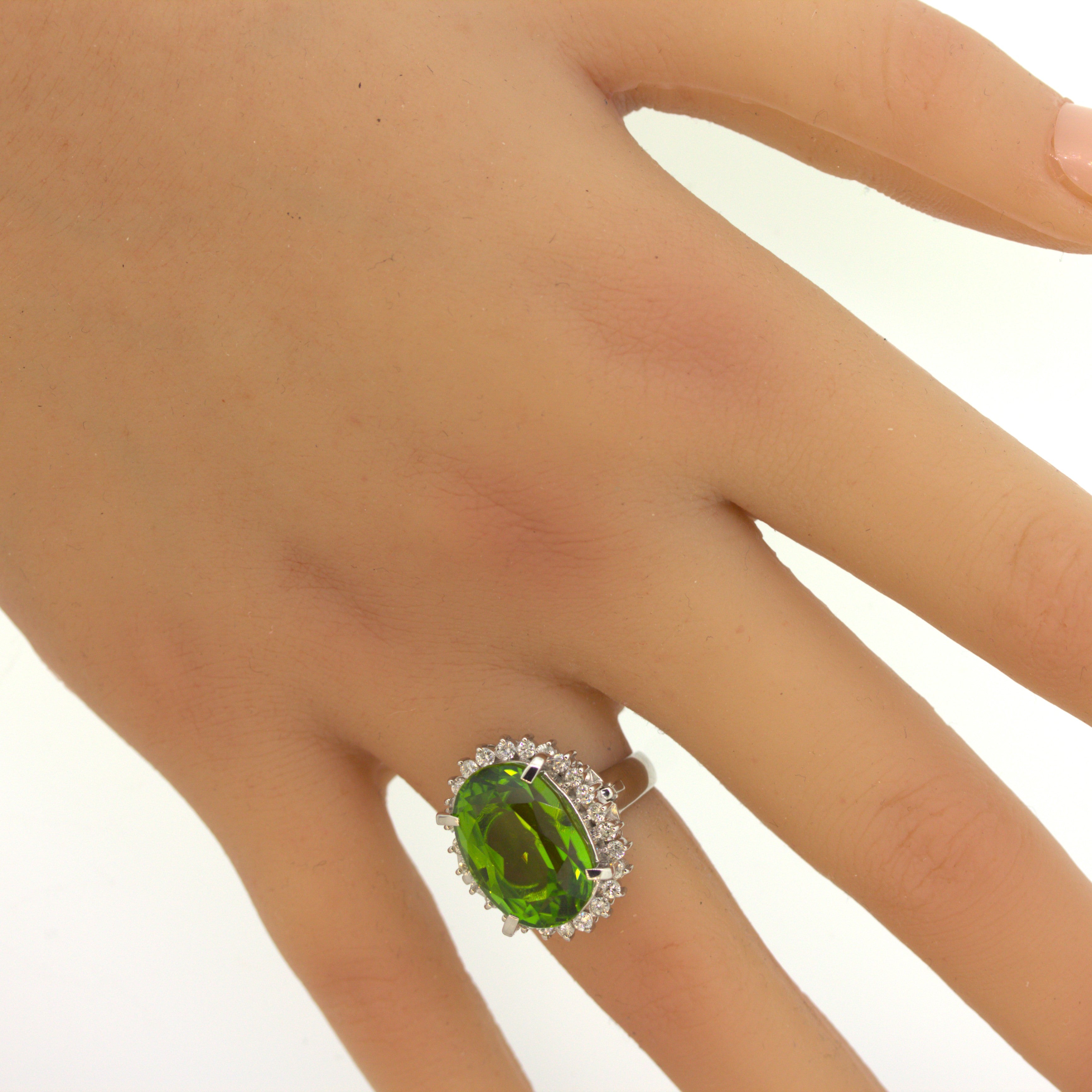 14.19 Carat Peridot Diamond Platinum Ring