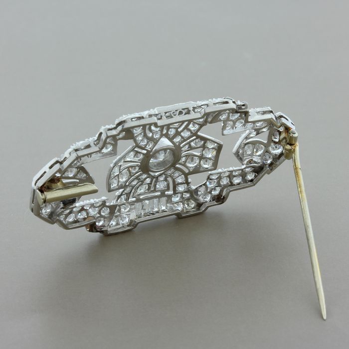 Art Deco Diamond Brooch in Platinum and Gold