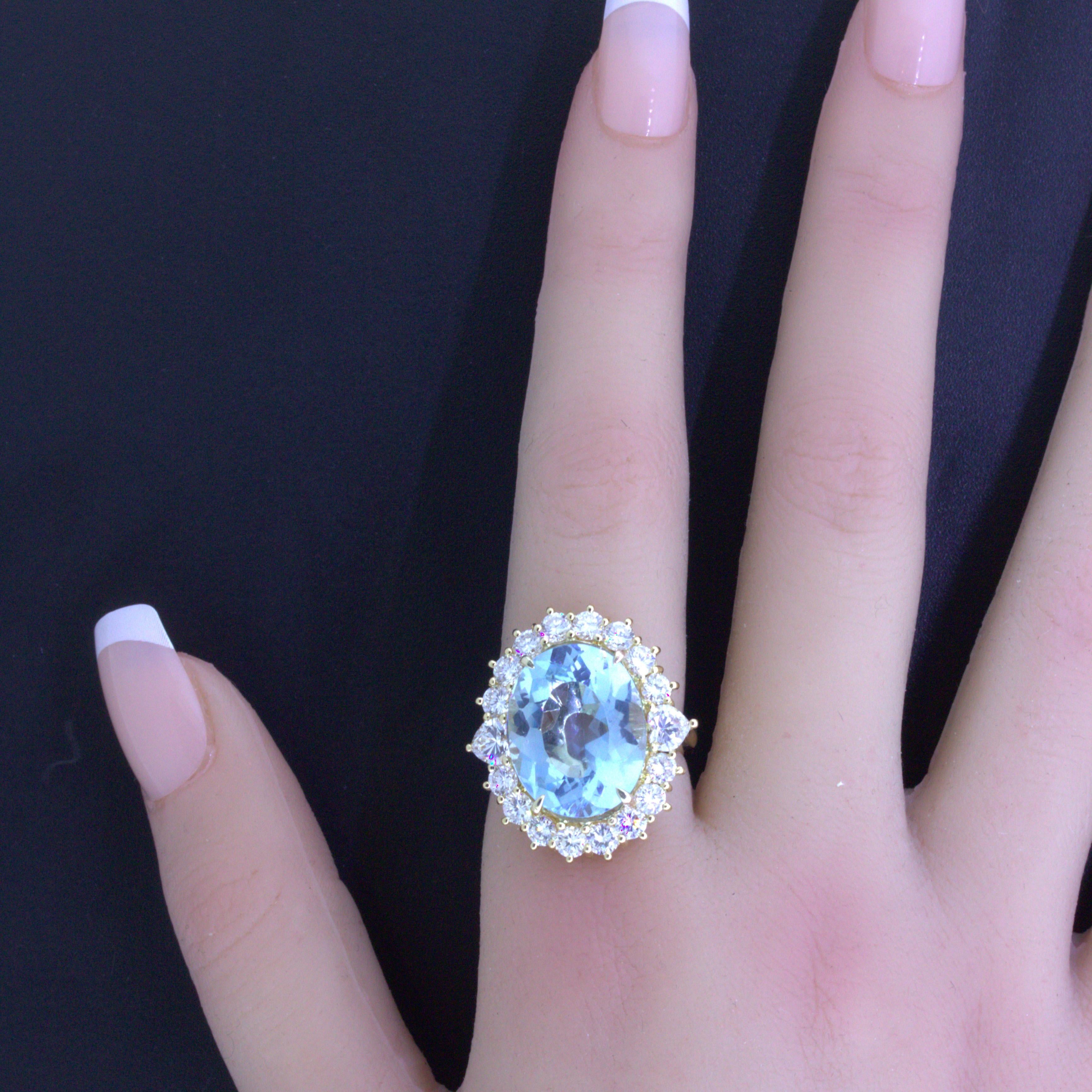 10.60 Carat Aquamarine Diamond Halo 18K Yellow Gold Cocktail Ring