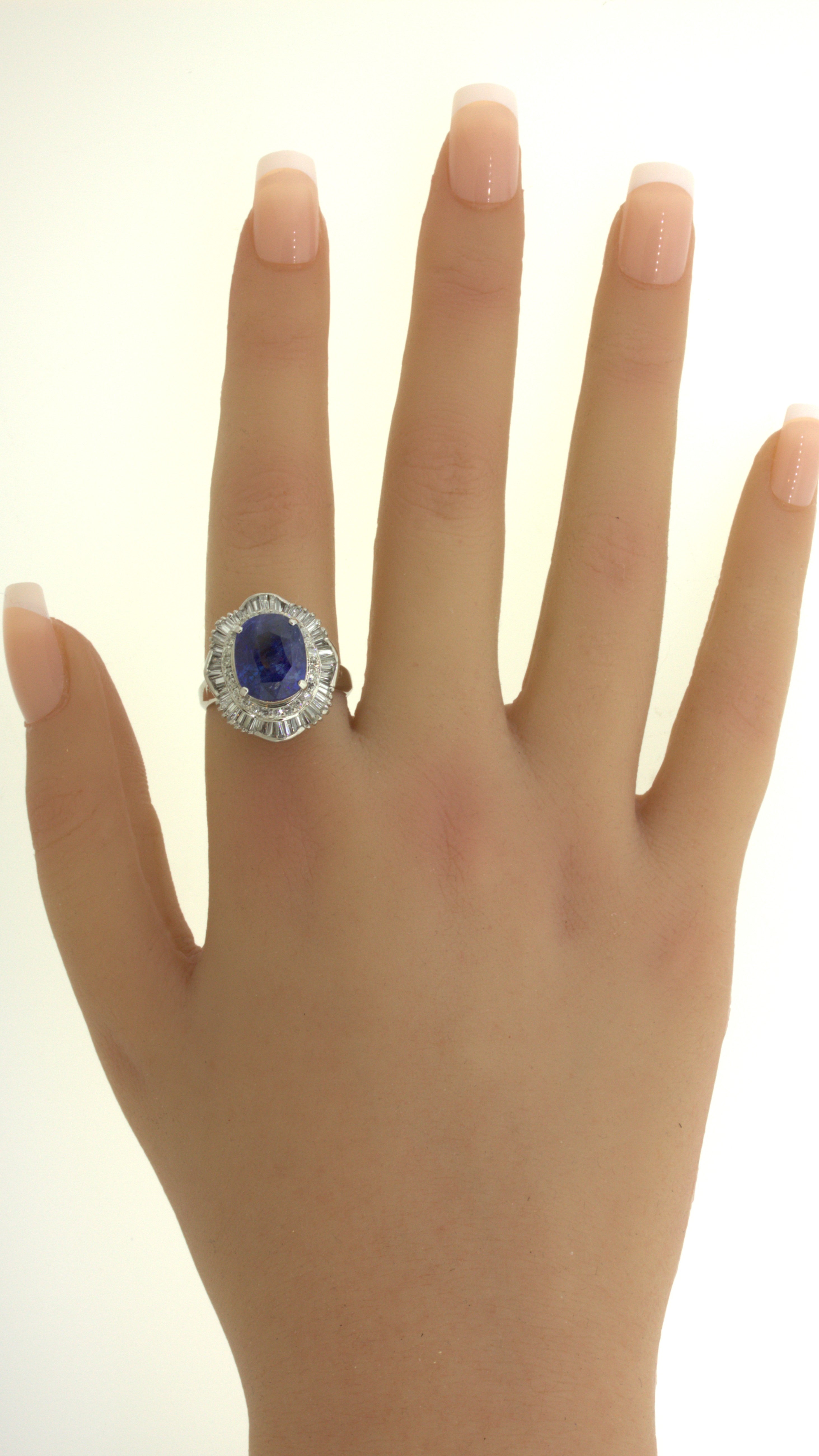 7.94 Carat Sapphire Diamond Platinum Ring