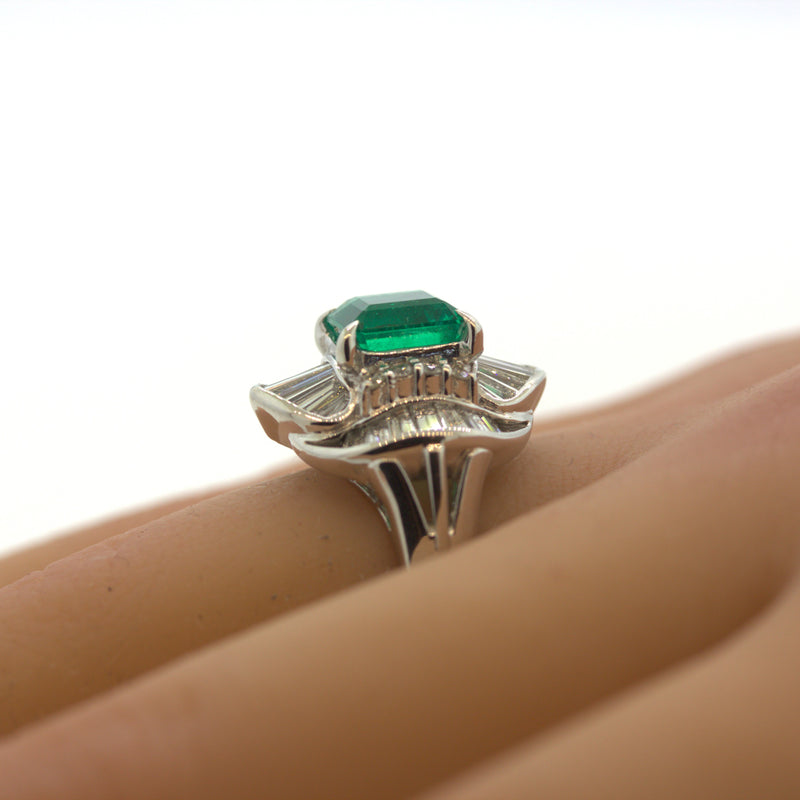Gem 2.25 Carat Emerald Diamond Platinum Ring