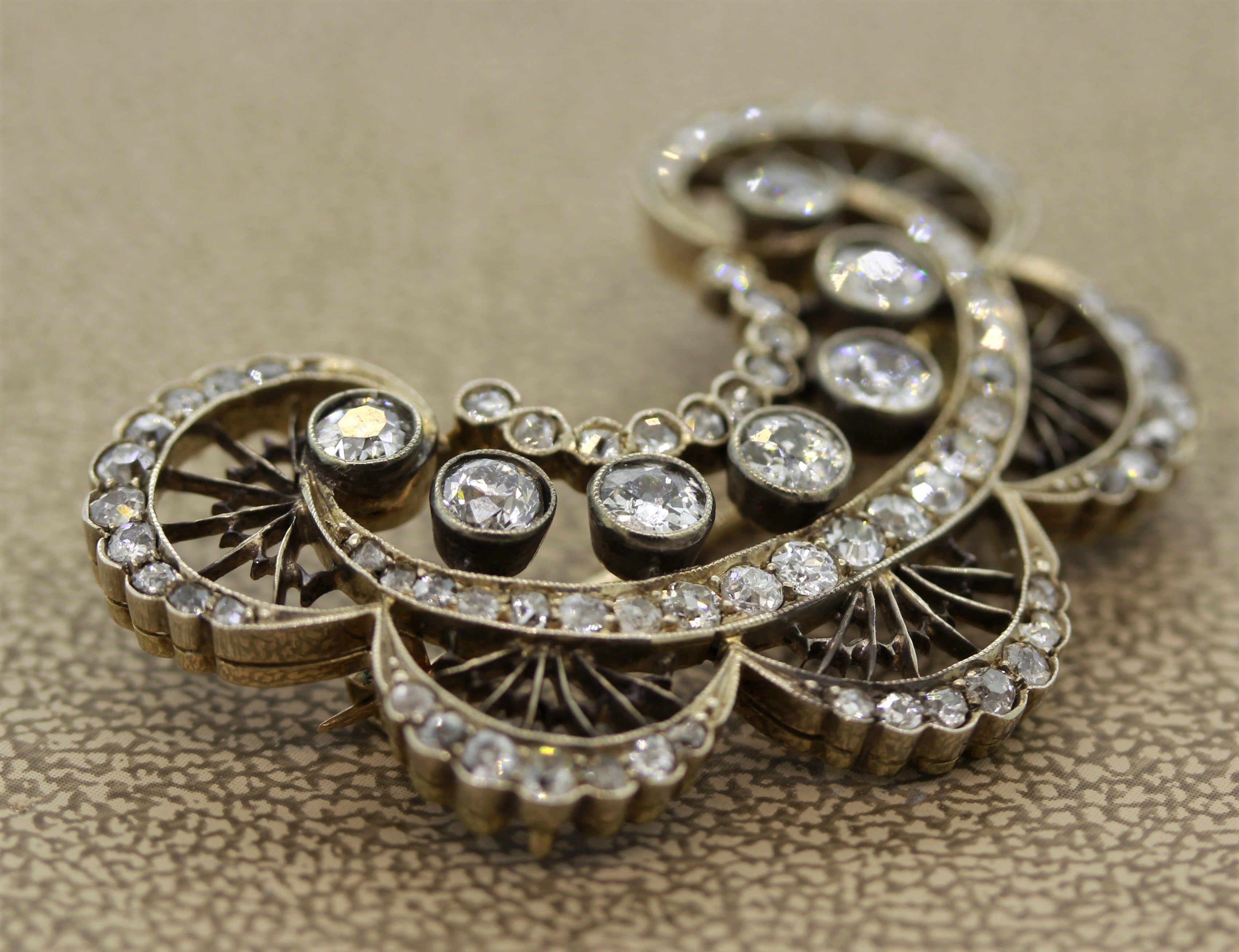 Antique Diamond Gold Silver-topped Brooch