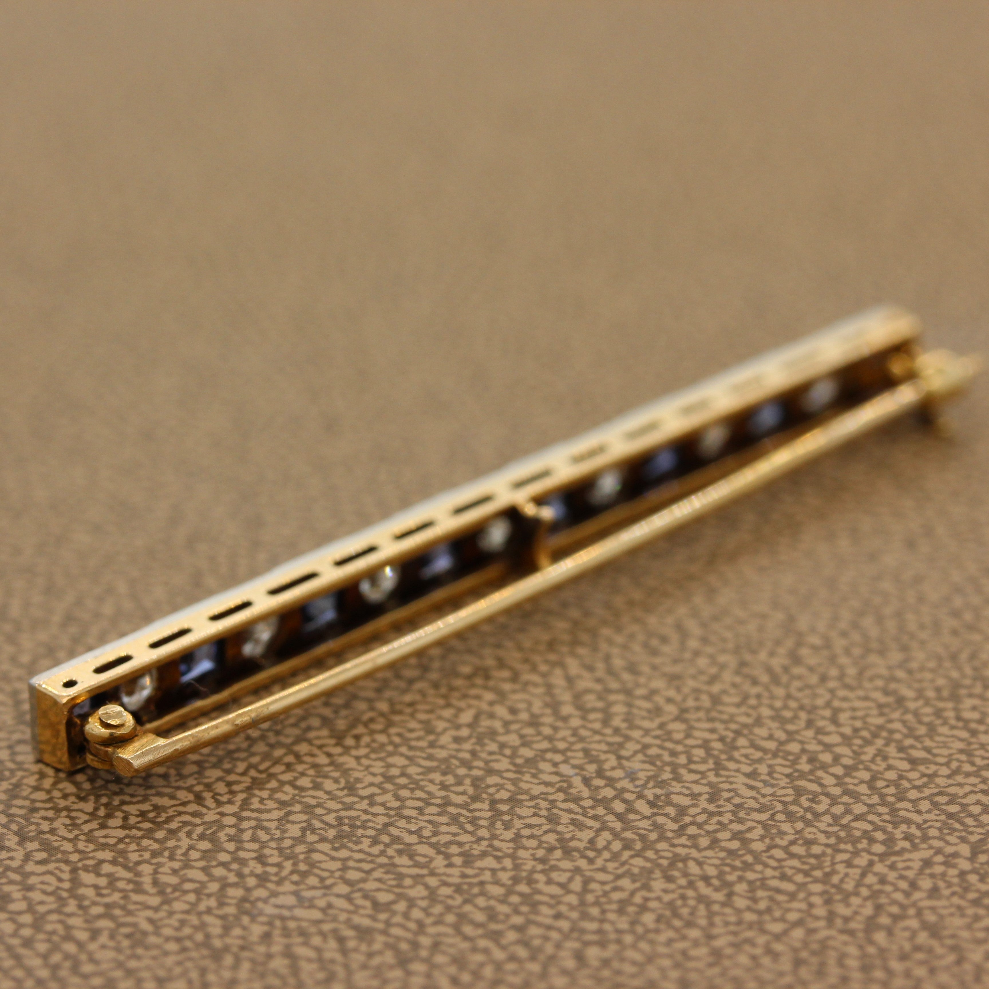 Art Deco Sapphire Diamond Platinum Gold Bar-Pin Brooch