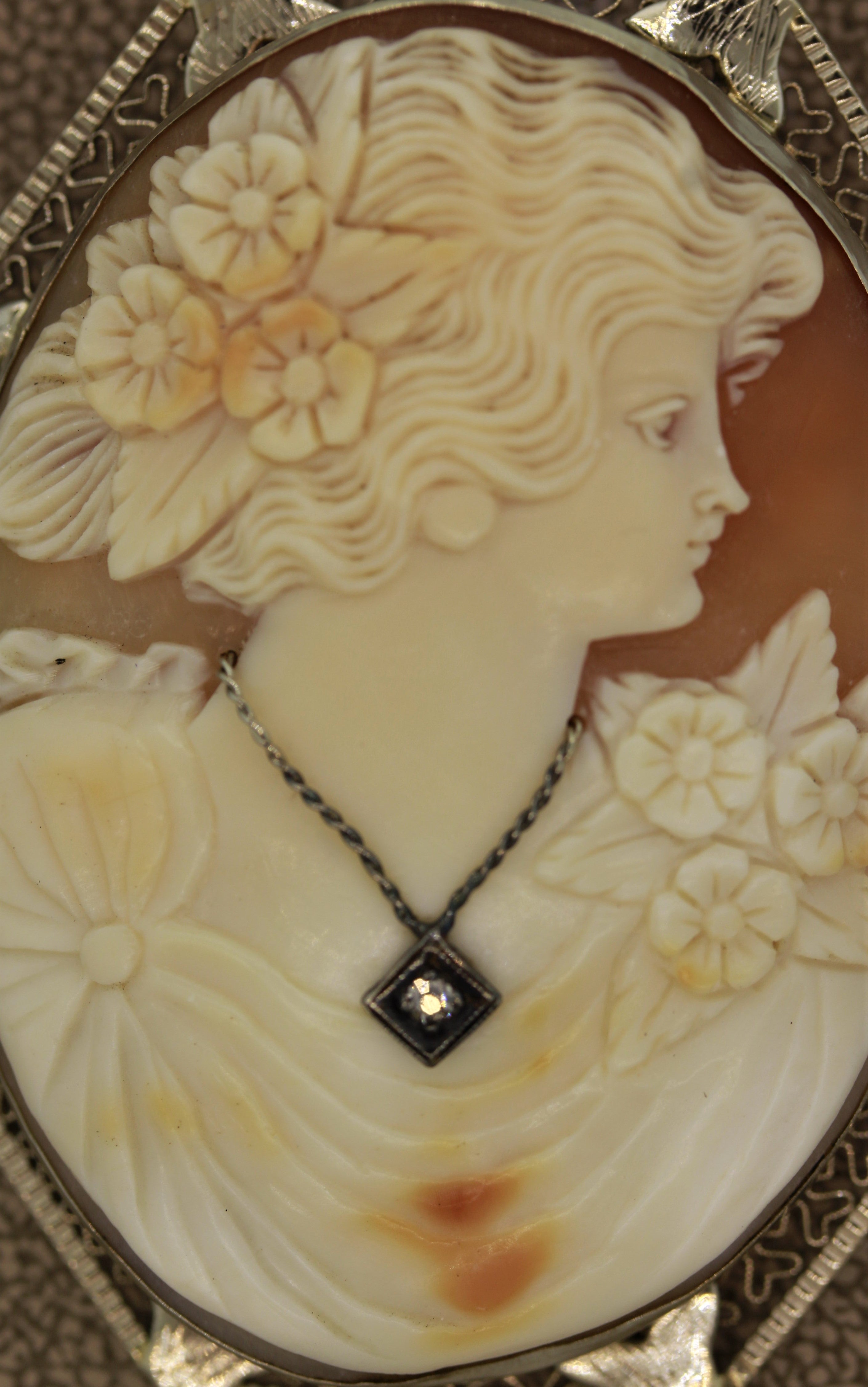 Antique Agate Cameo Diamond Gold Pendant-Brooch